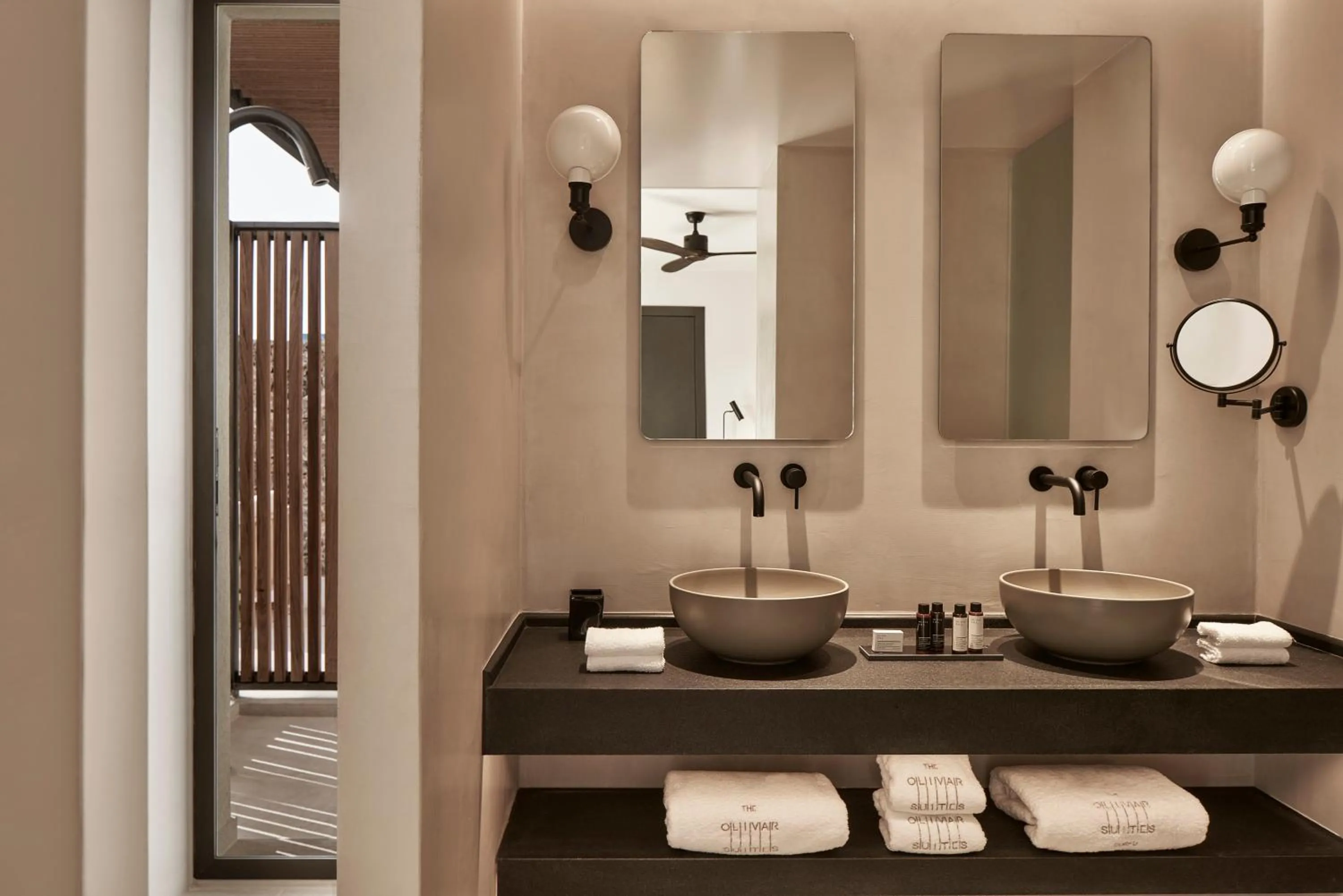 Bathroom in The Olivar Suites