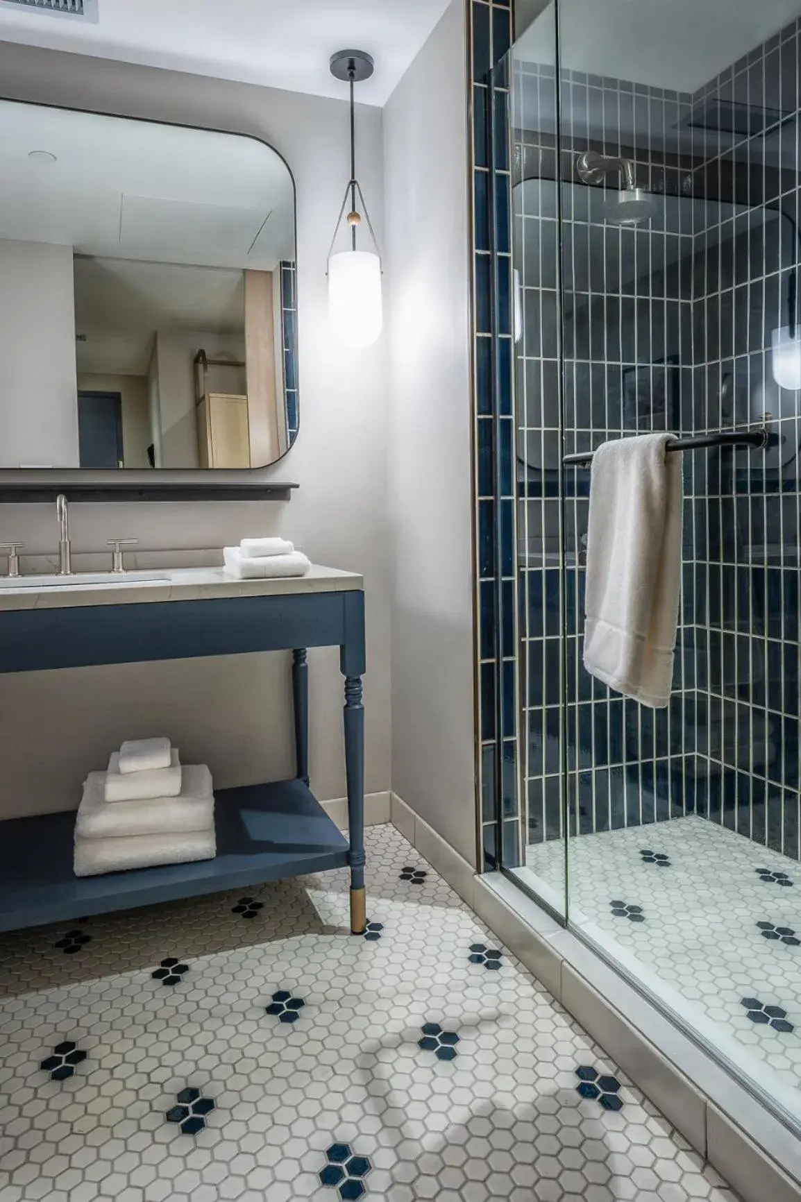 Bathroom in Jasper Hotel Bathroom in Jasper Hotel