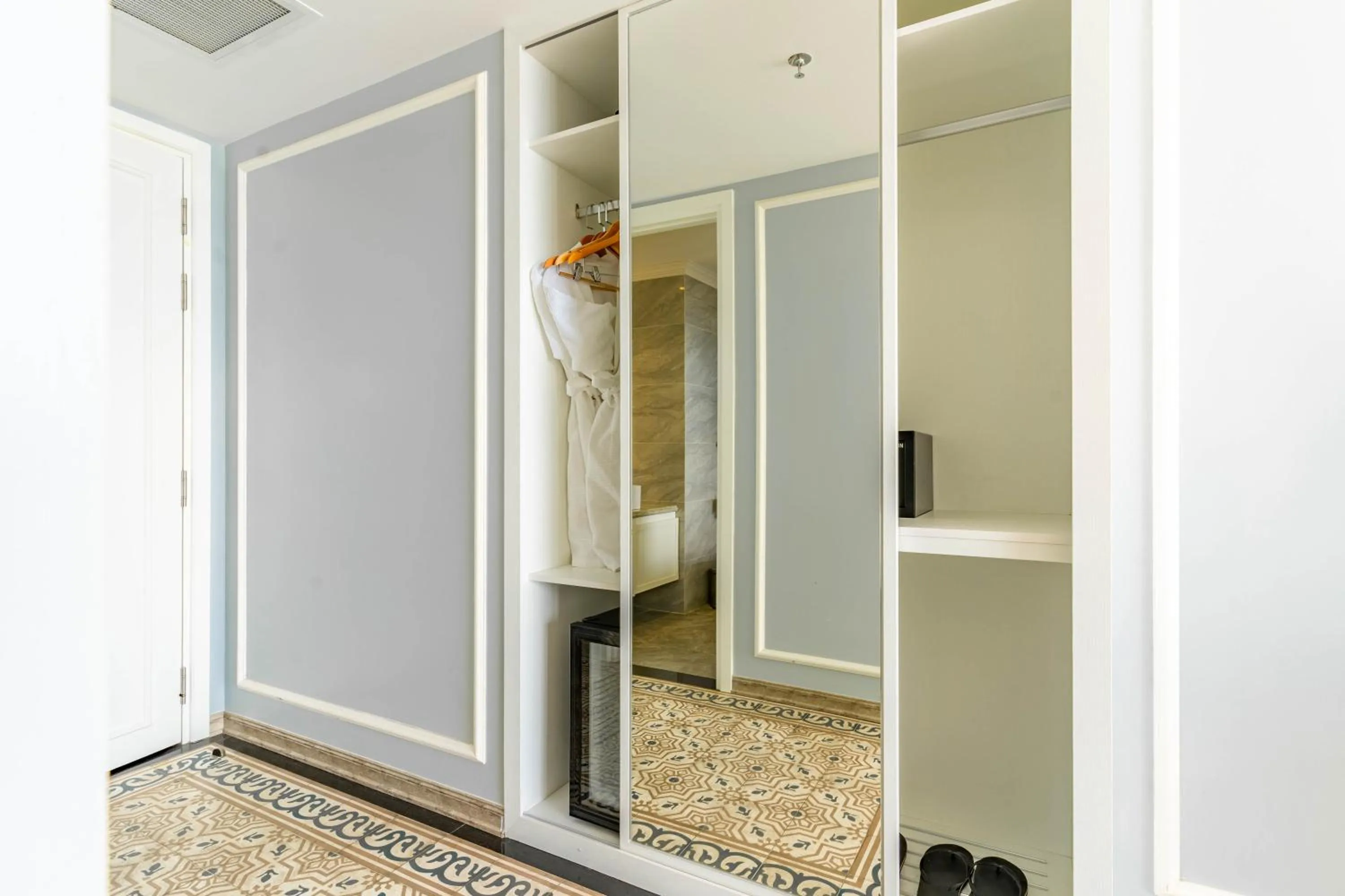 wardrobe in La Vague Hotel