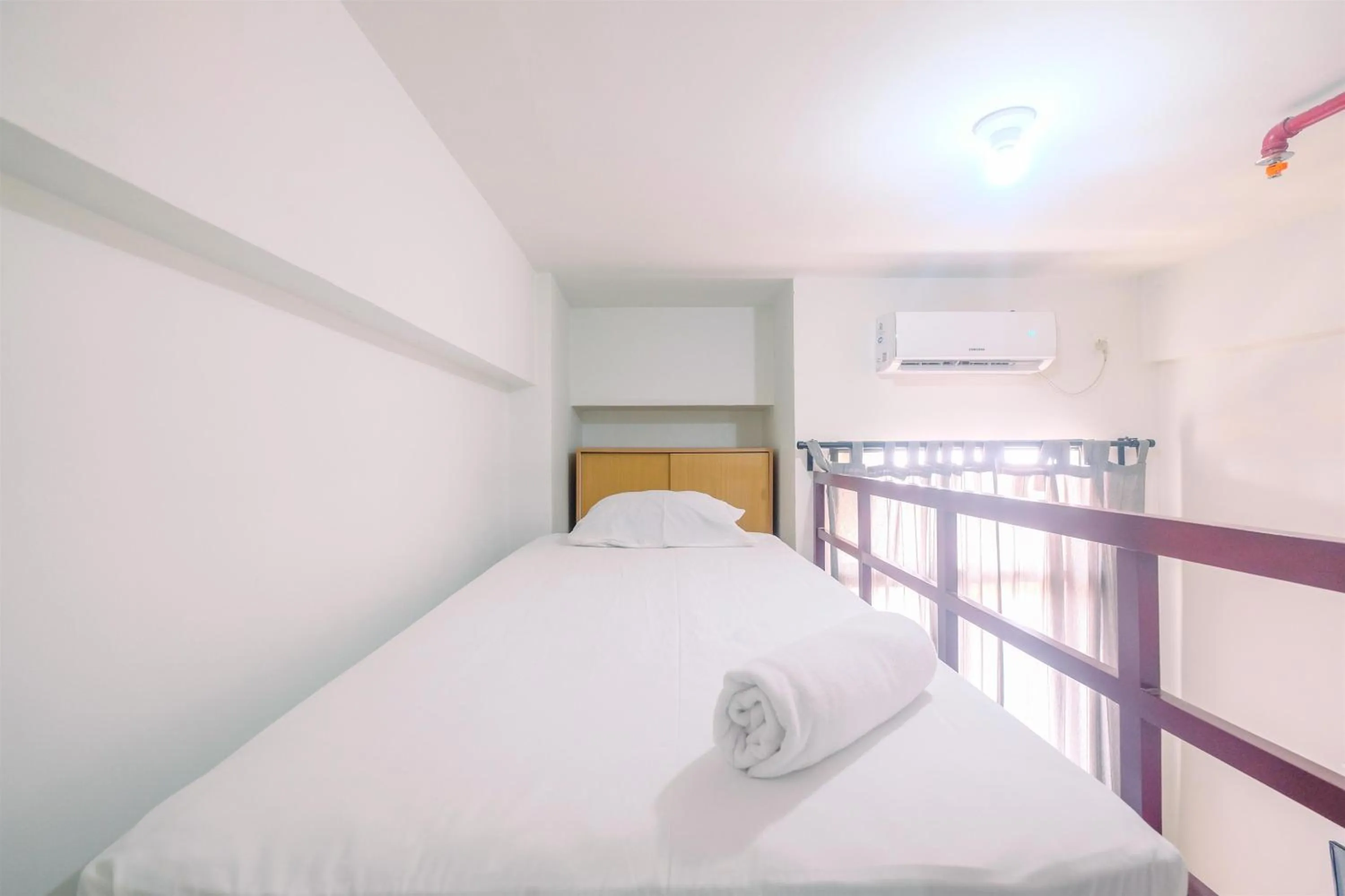 Bedroom, Bed in Compact and Relaxing Studio at Dave Apartment By Travelio