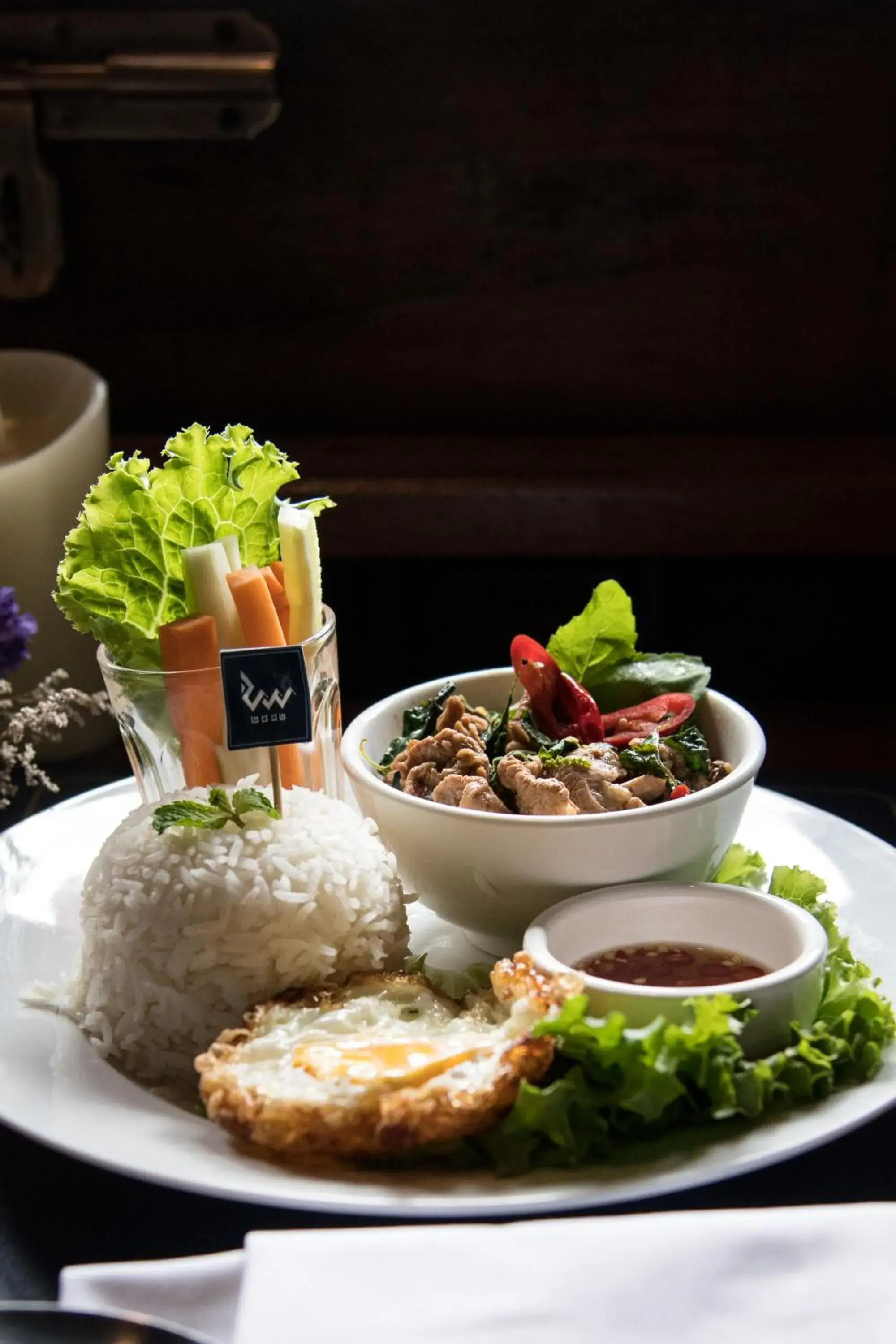 Food and drinks in Velawarin Hotel Food and drinks in Velawarin Hotel