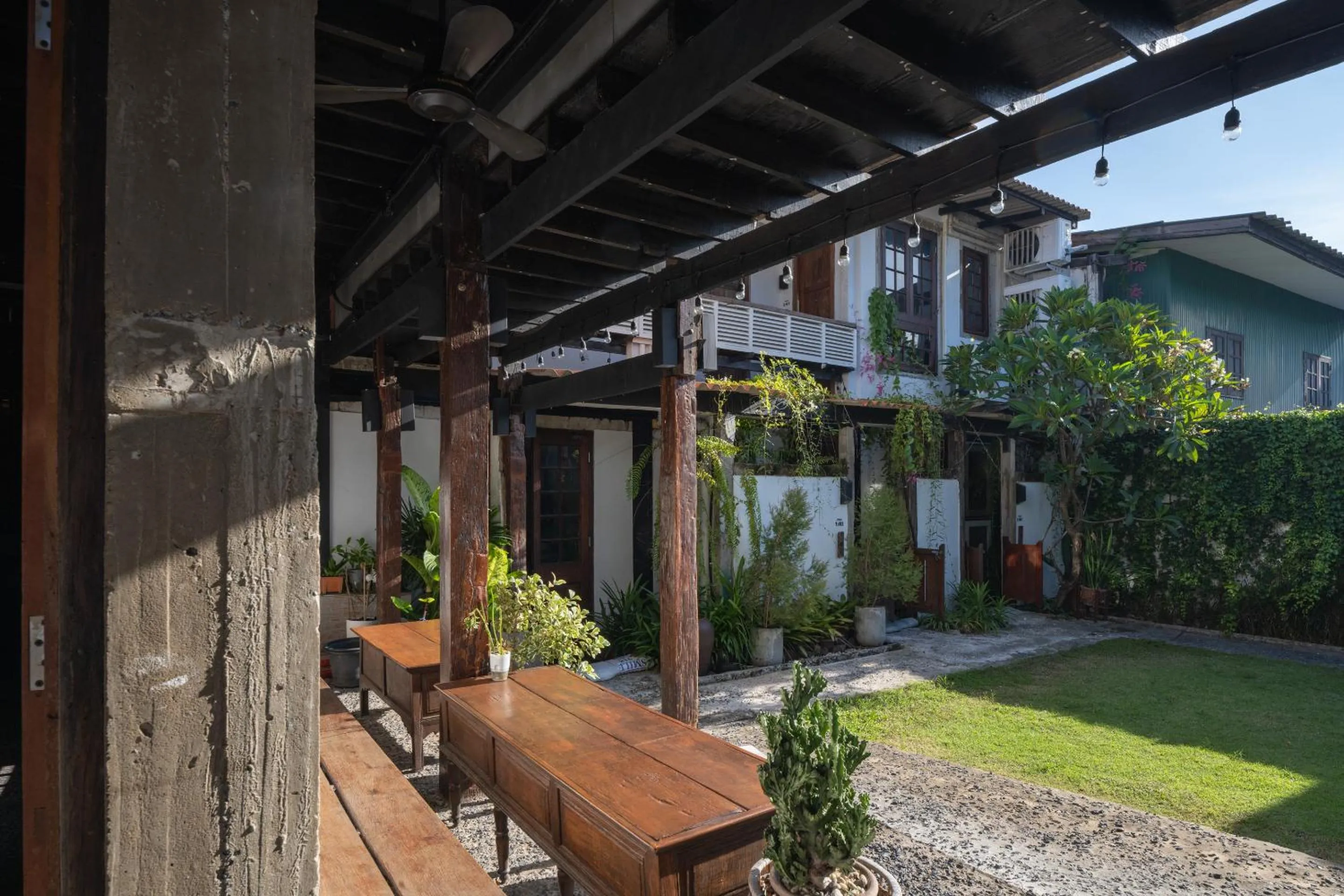 Garden in Velawarin Hotel