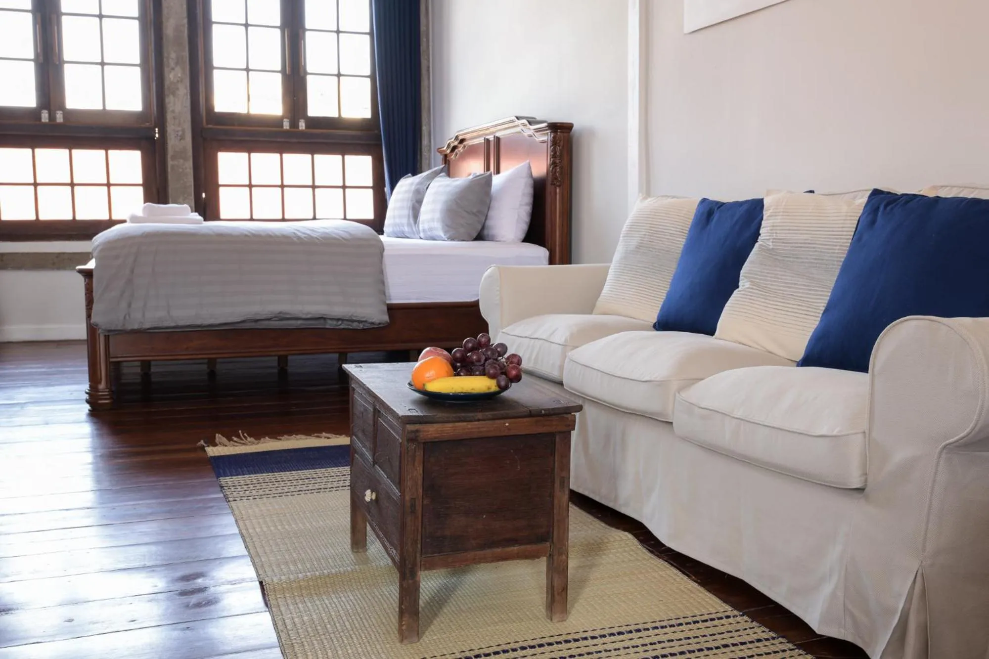 Bed in Velawarin Hotel