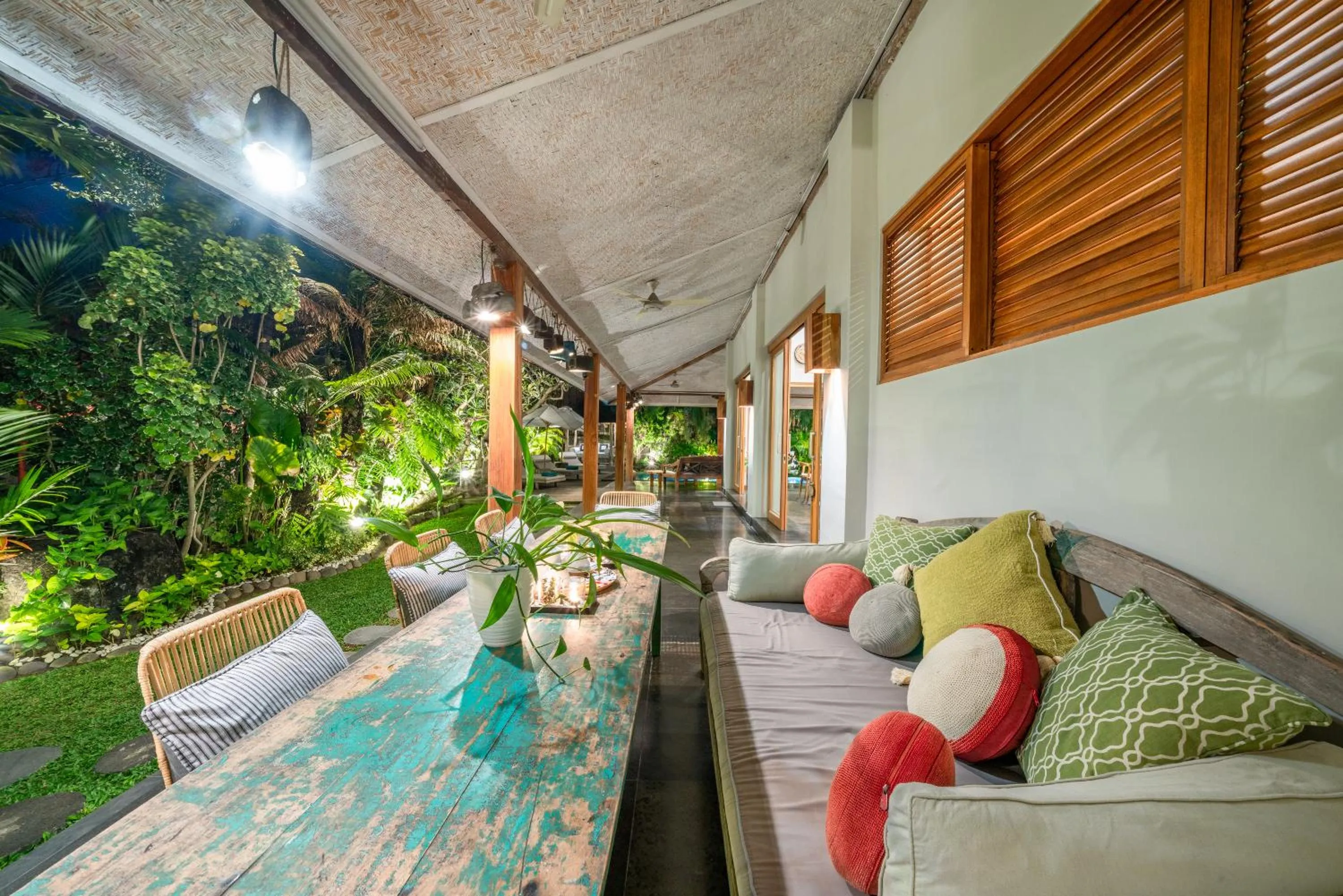 Dining area in Villa Litera Canggu Bali