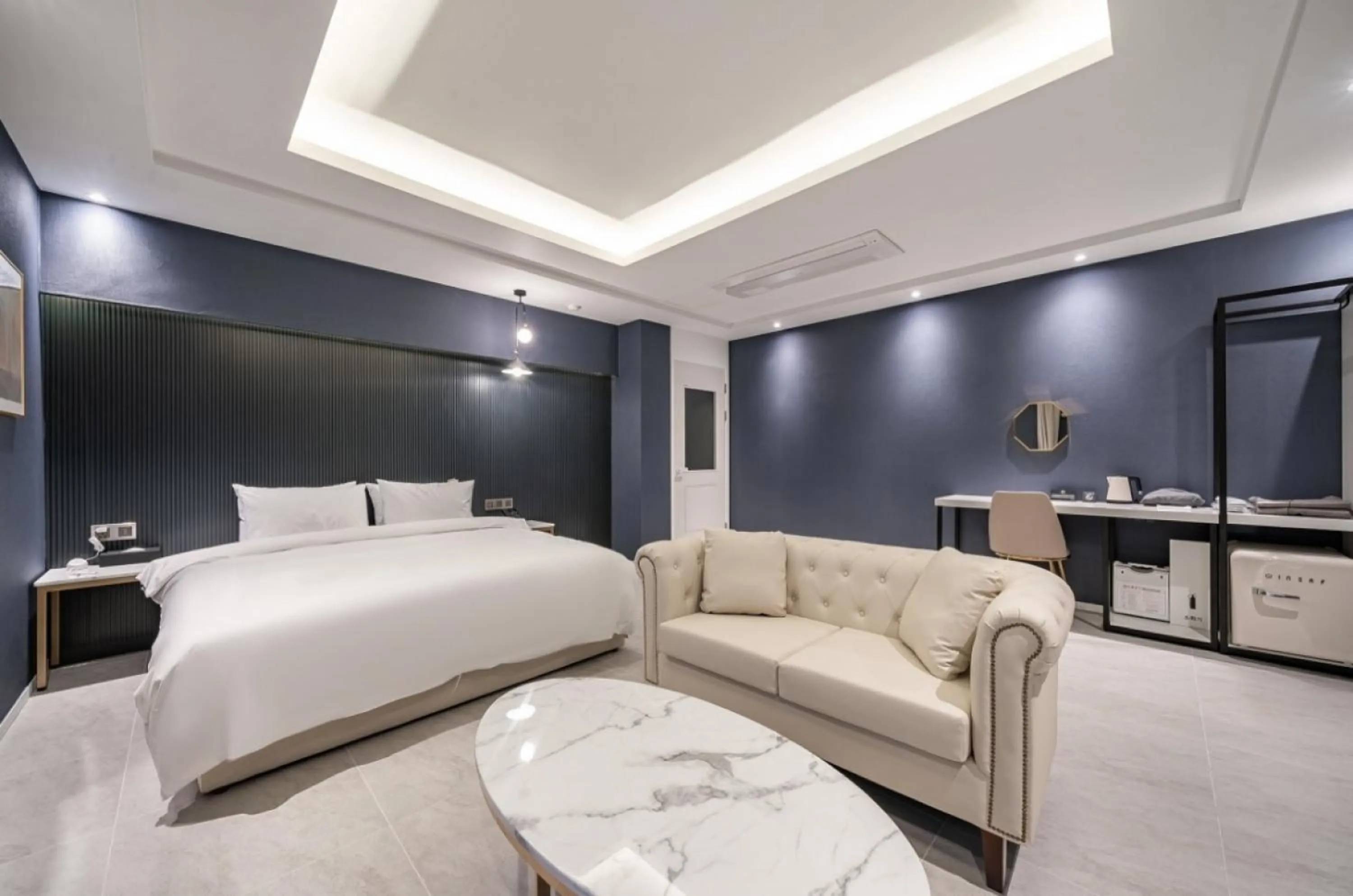 Photo of the whole room in H moment Hotel songjeong