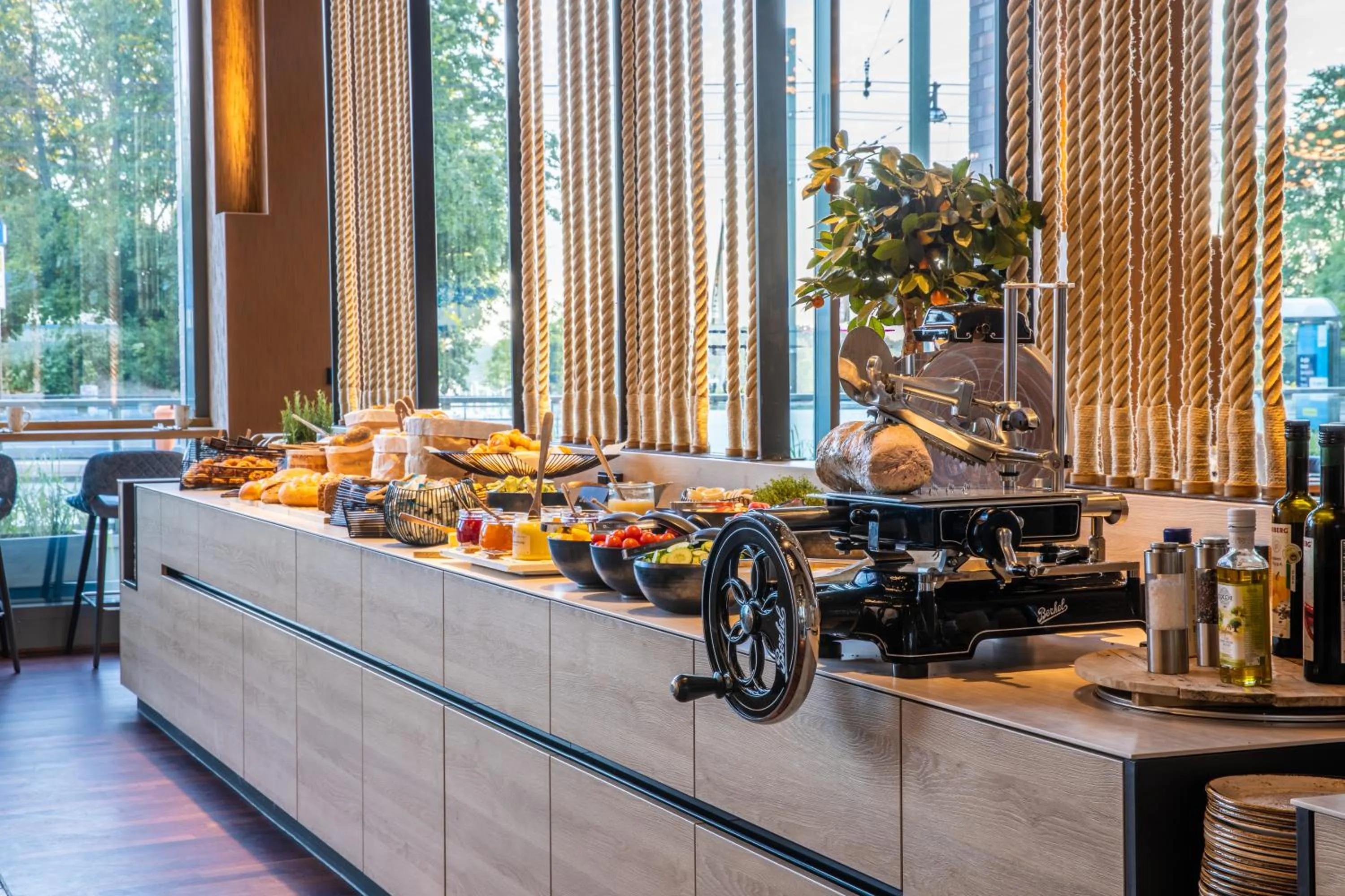 Food and drinks in ScanHotels City