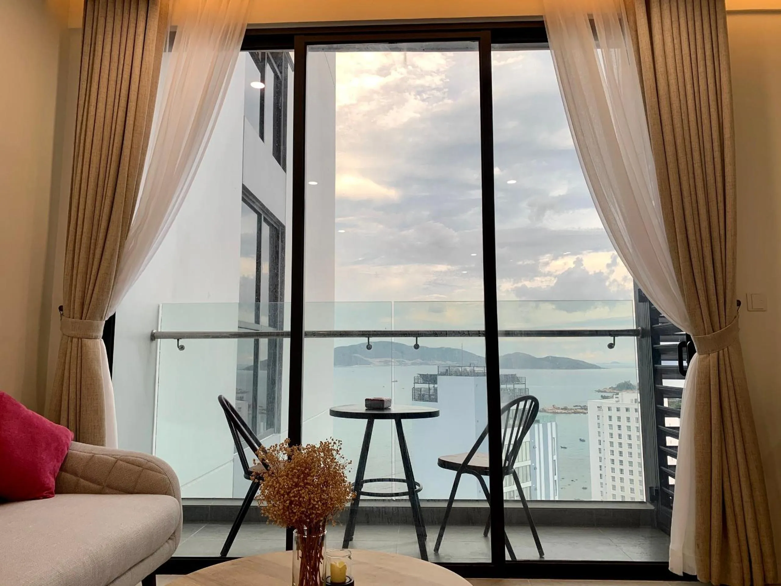 Wise Stay Scenia Bay Apartment