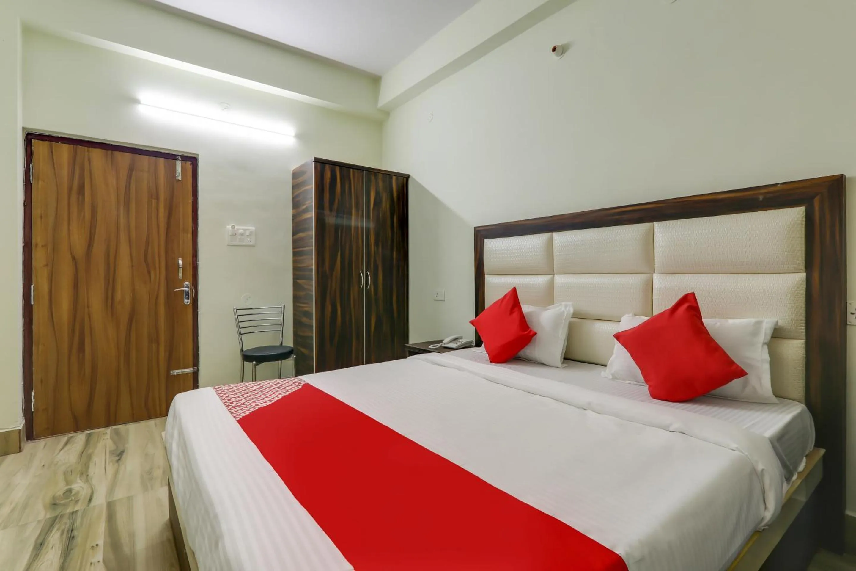 Bedroom, Bed in Hotel Navya Grand