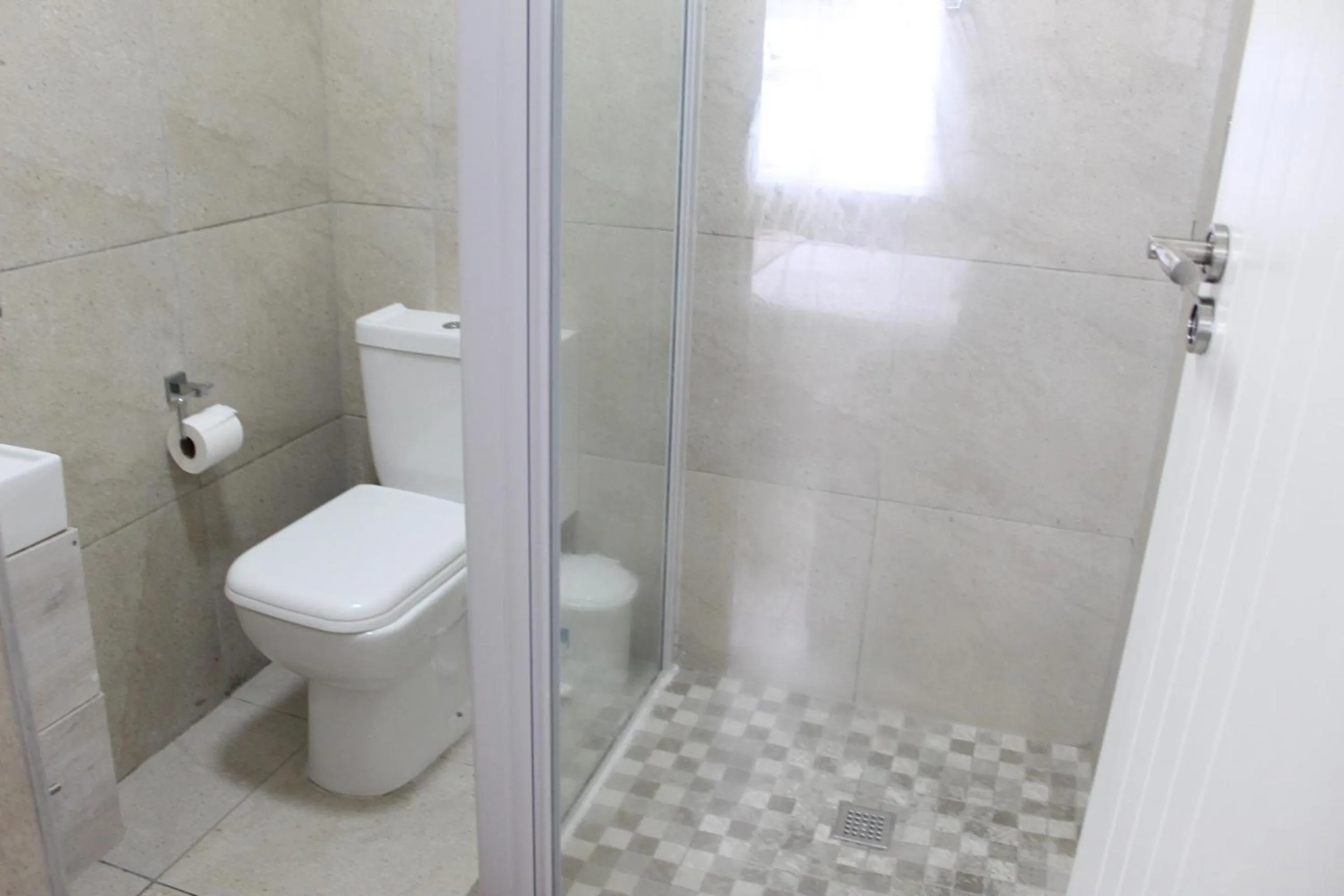 Bathroom in 103onWallace Self Catering Guest House