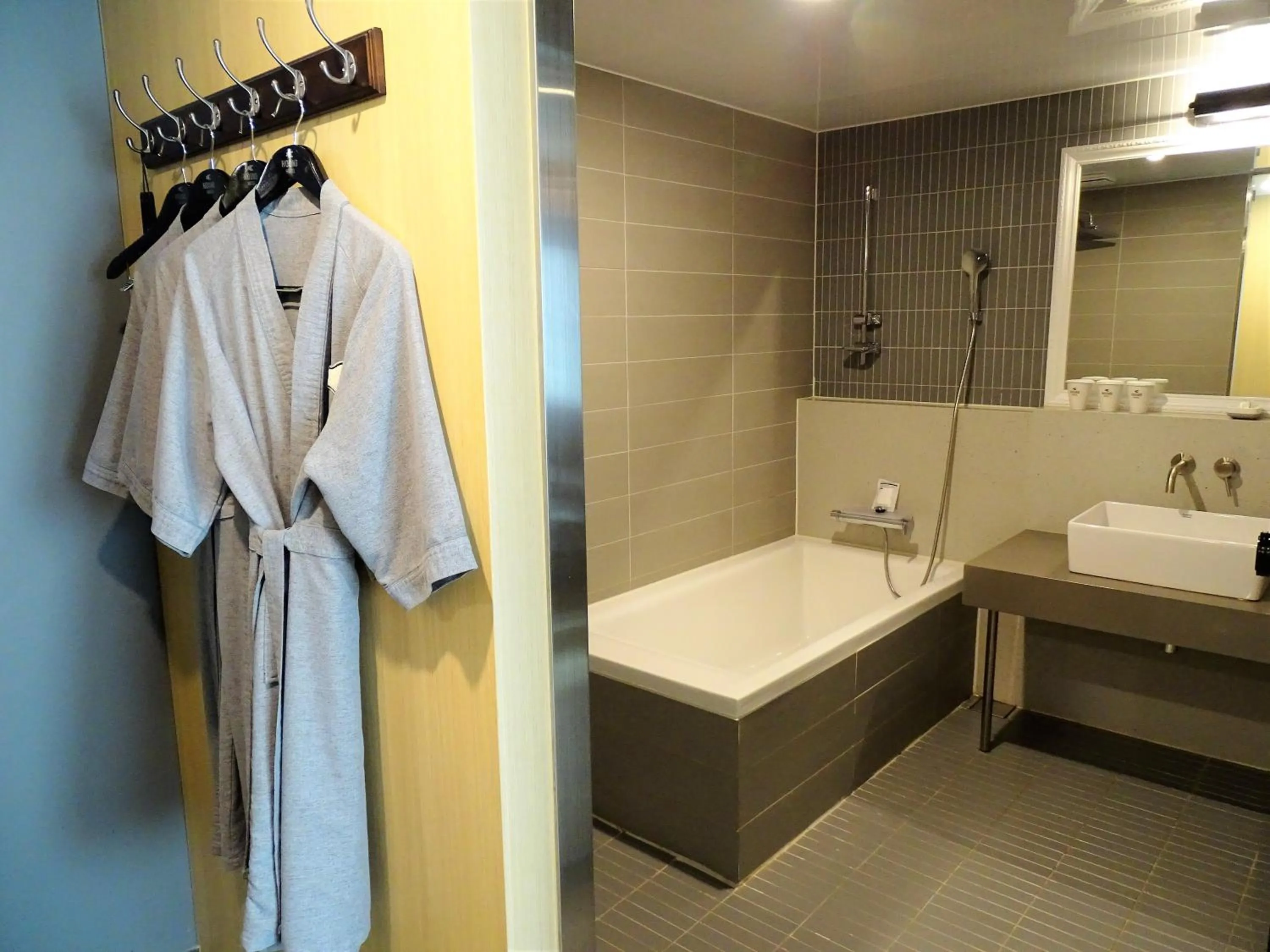 Hound Hotel Busan Station