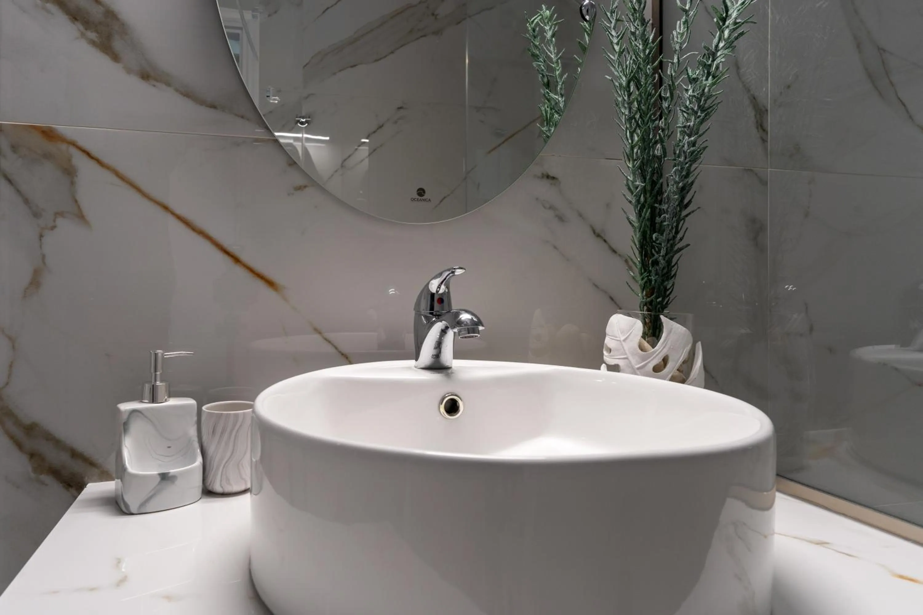 Acapulco Marinos Apartments- Adults Only