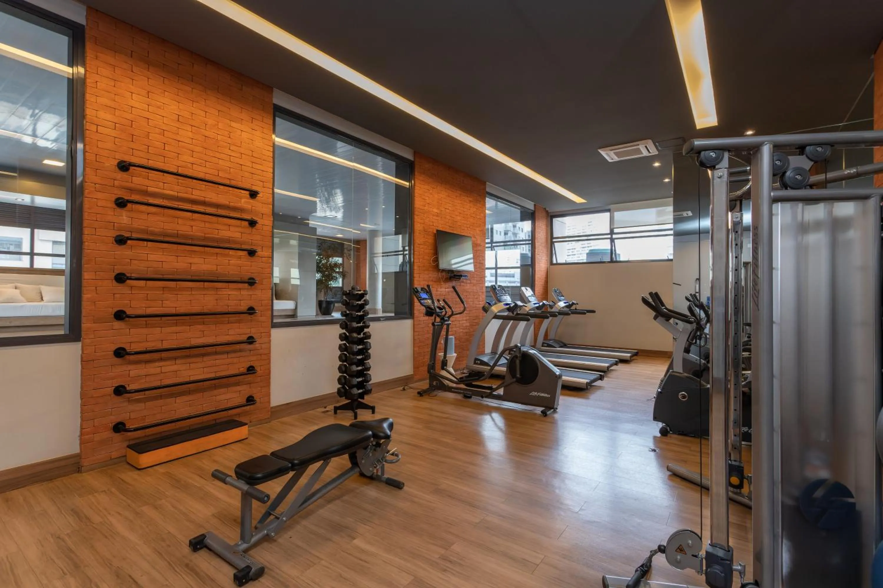 Day in Charlie Itaim