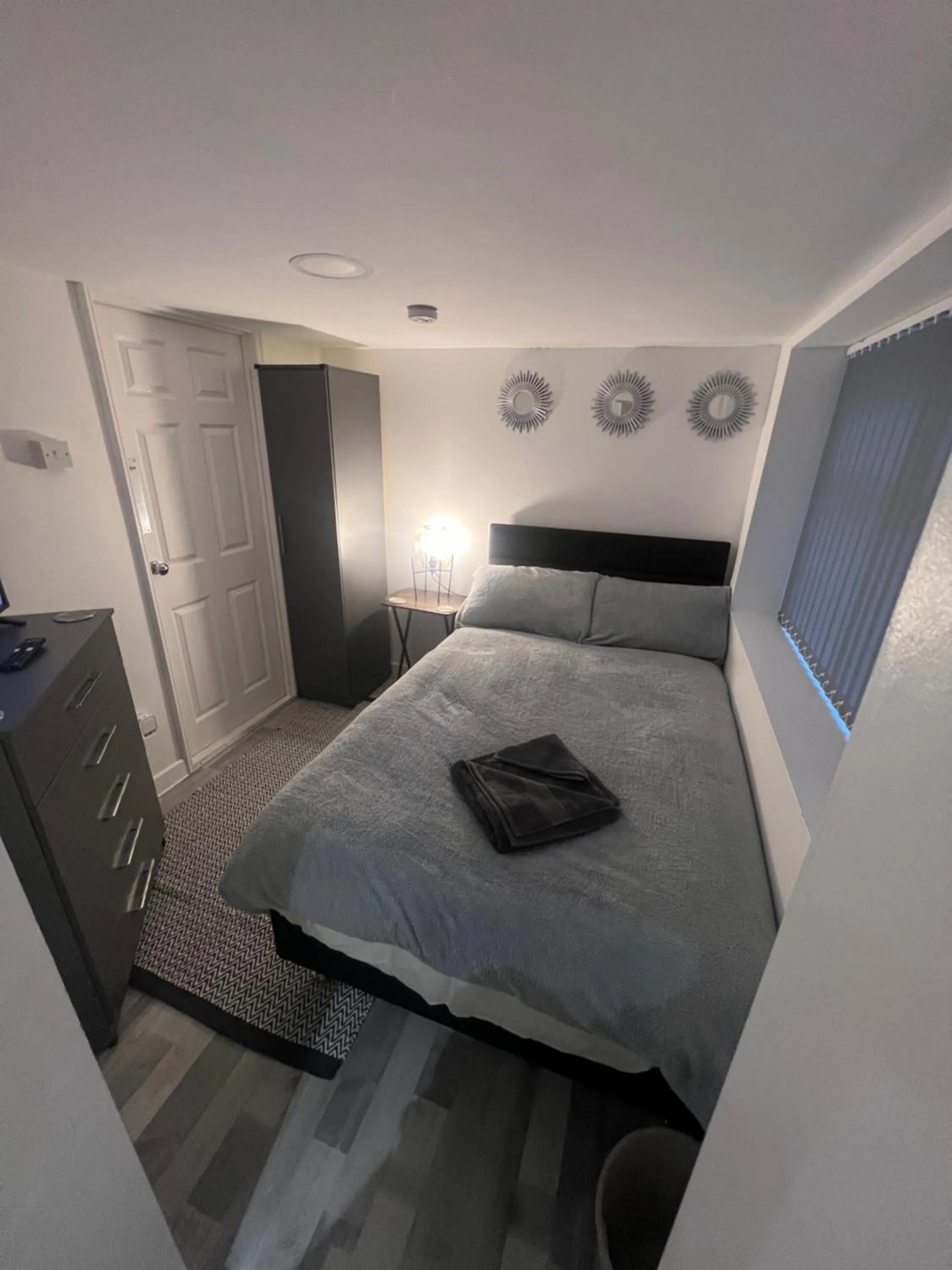 Bed in The Honley hotel