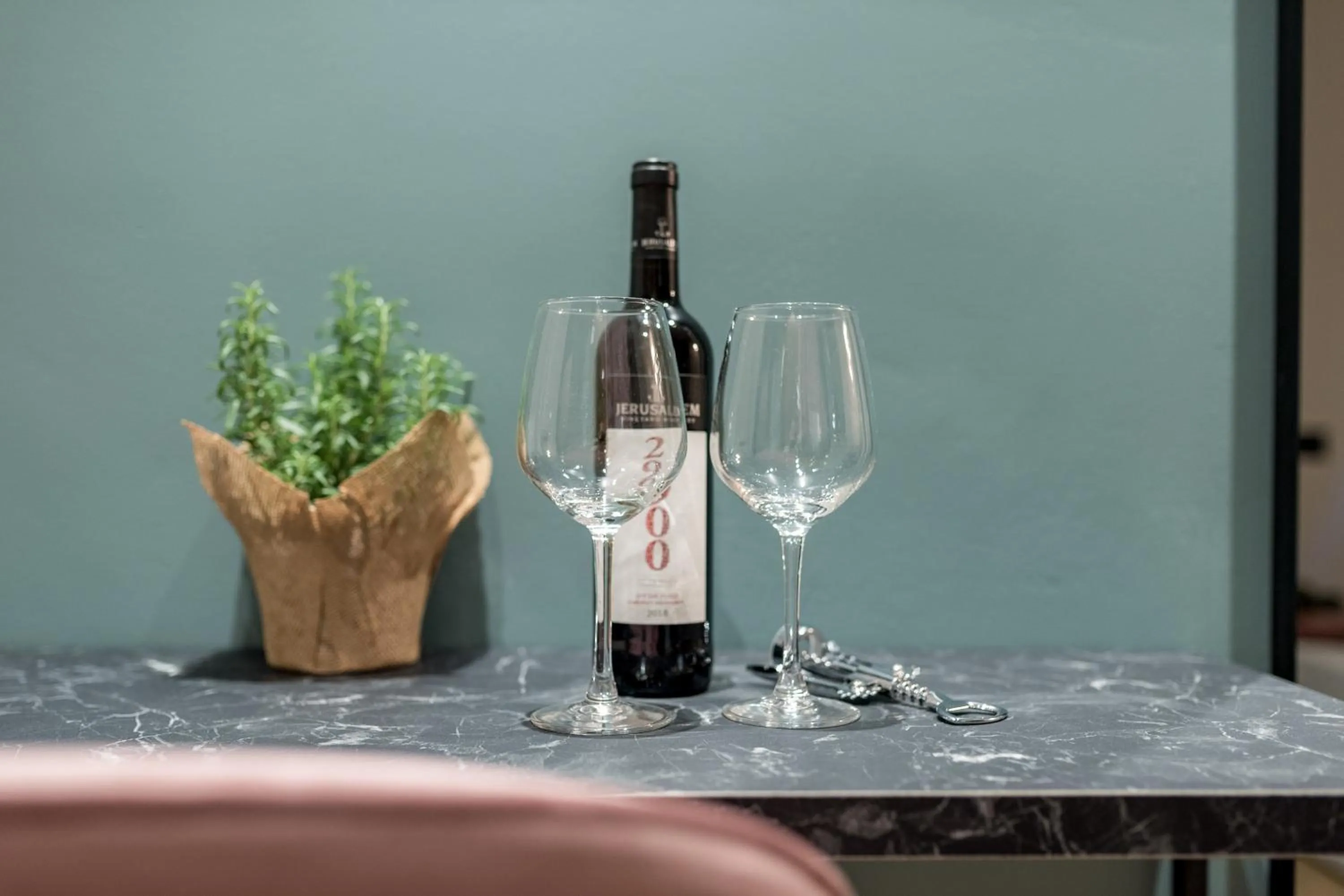 Drinks in Dizengoff Garden Hotel