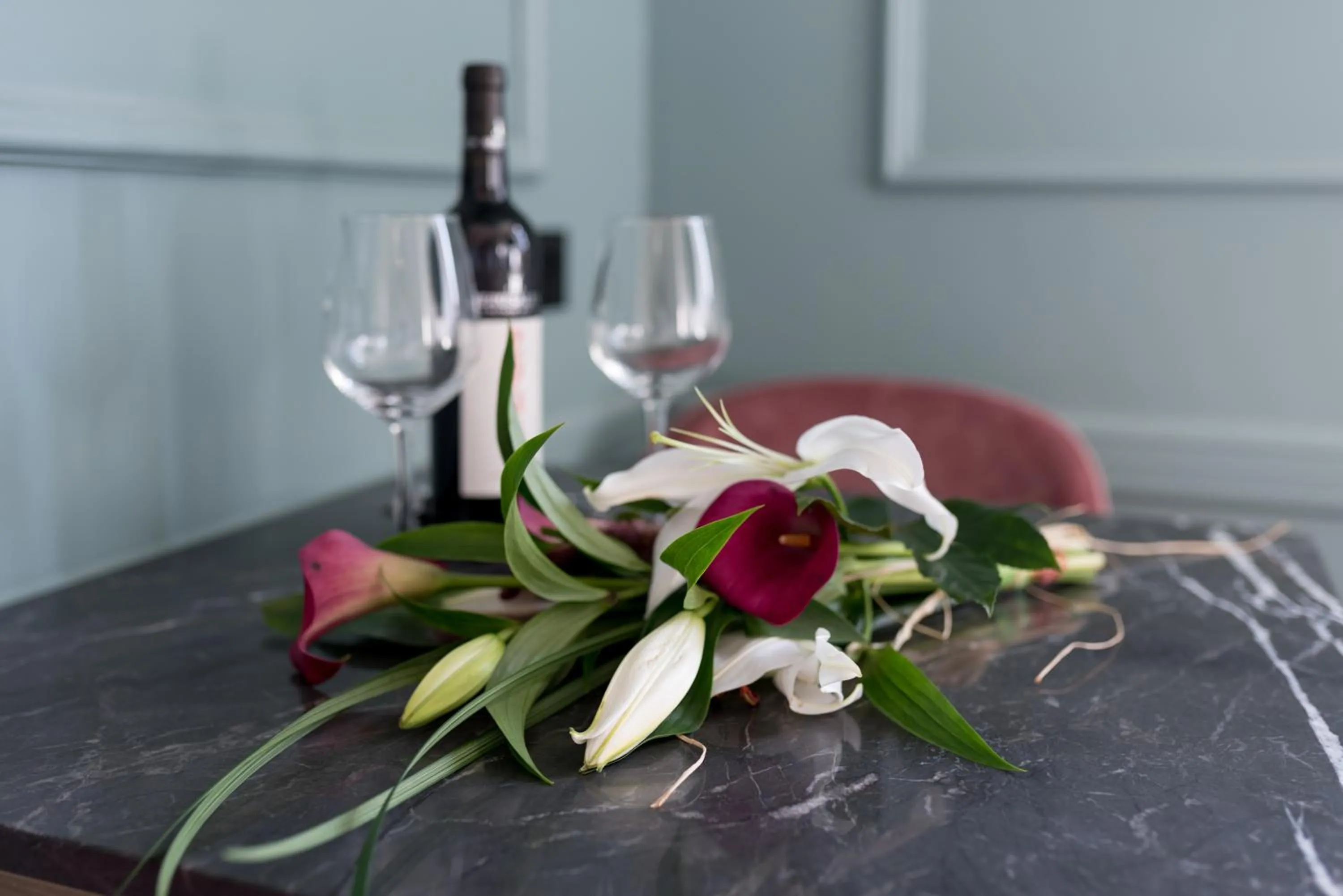 Decorative detail in Dizengoff Garden Hotel