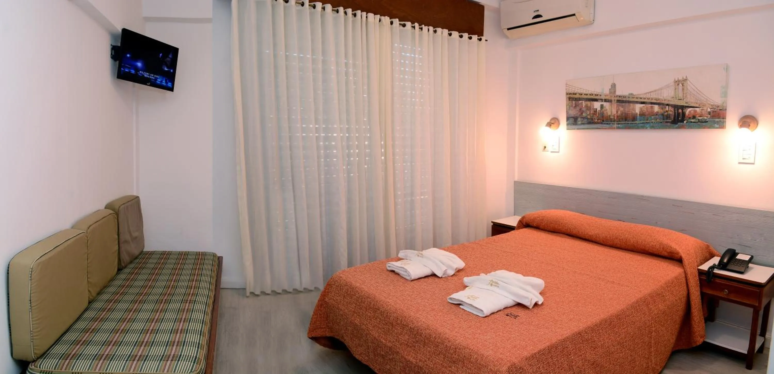 Florida Hotel & Spa