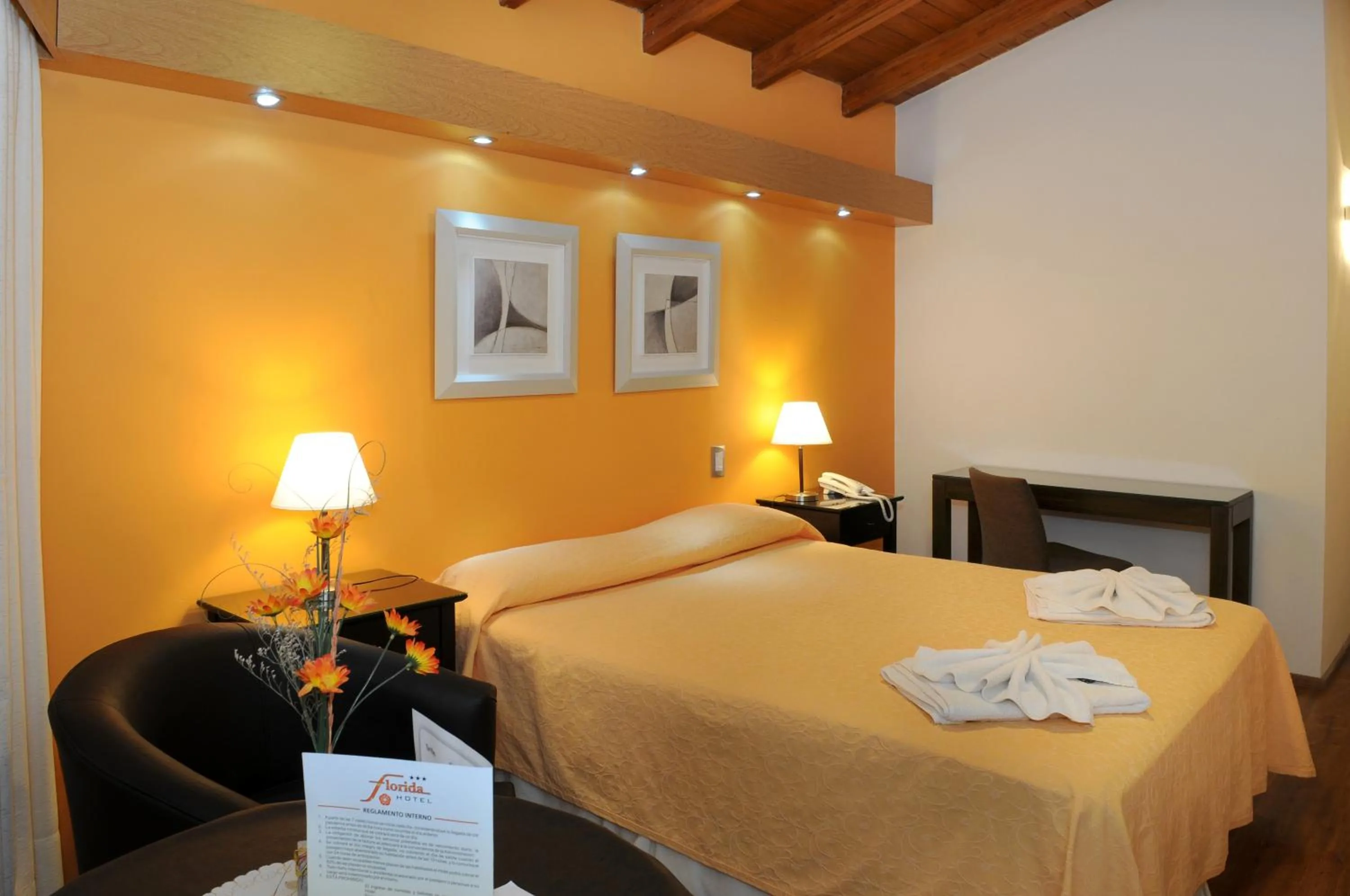 Florida Hotel & Spa