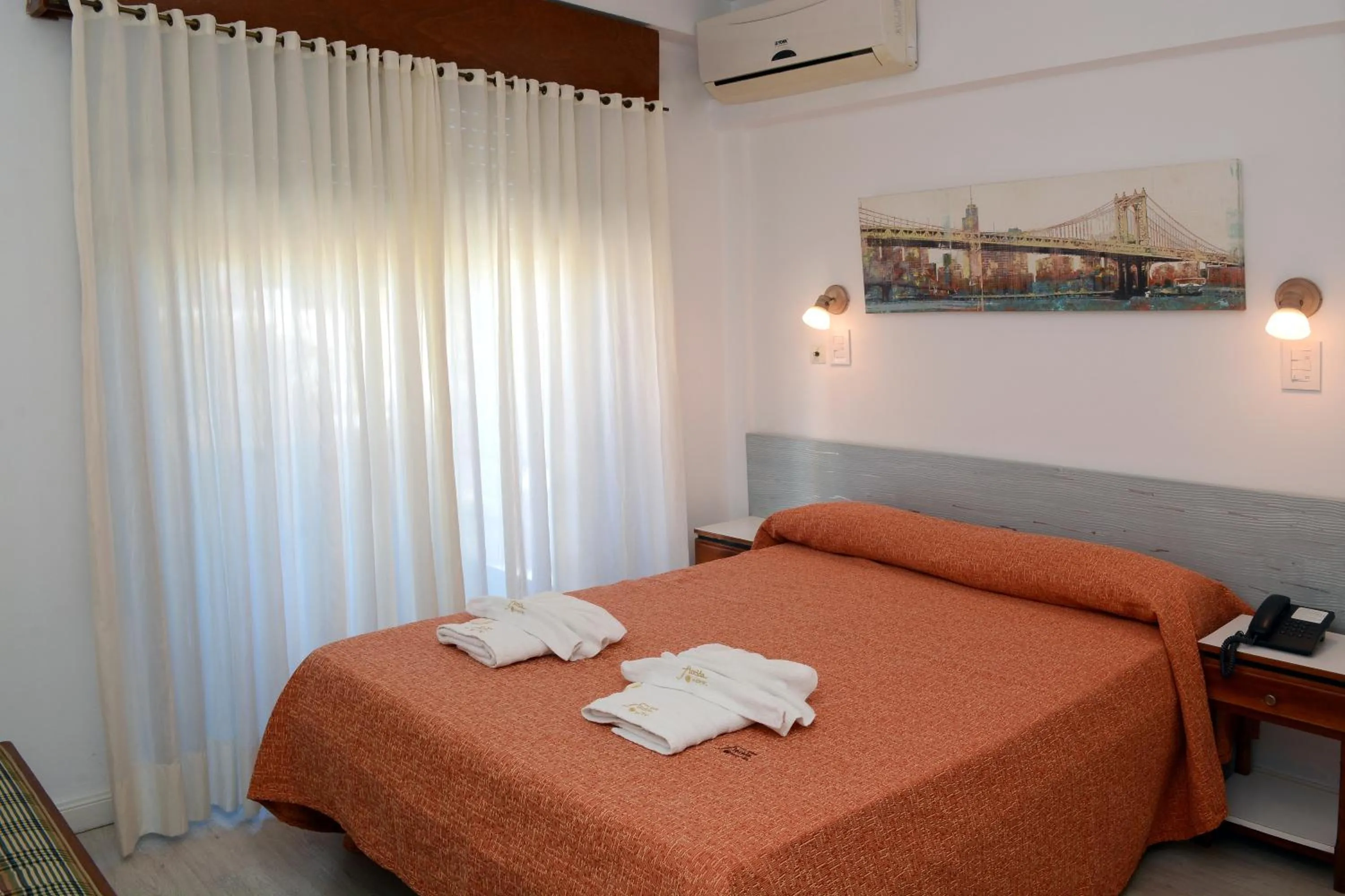 Florida Hotel & Spa