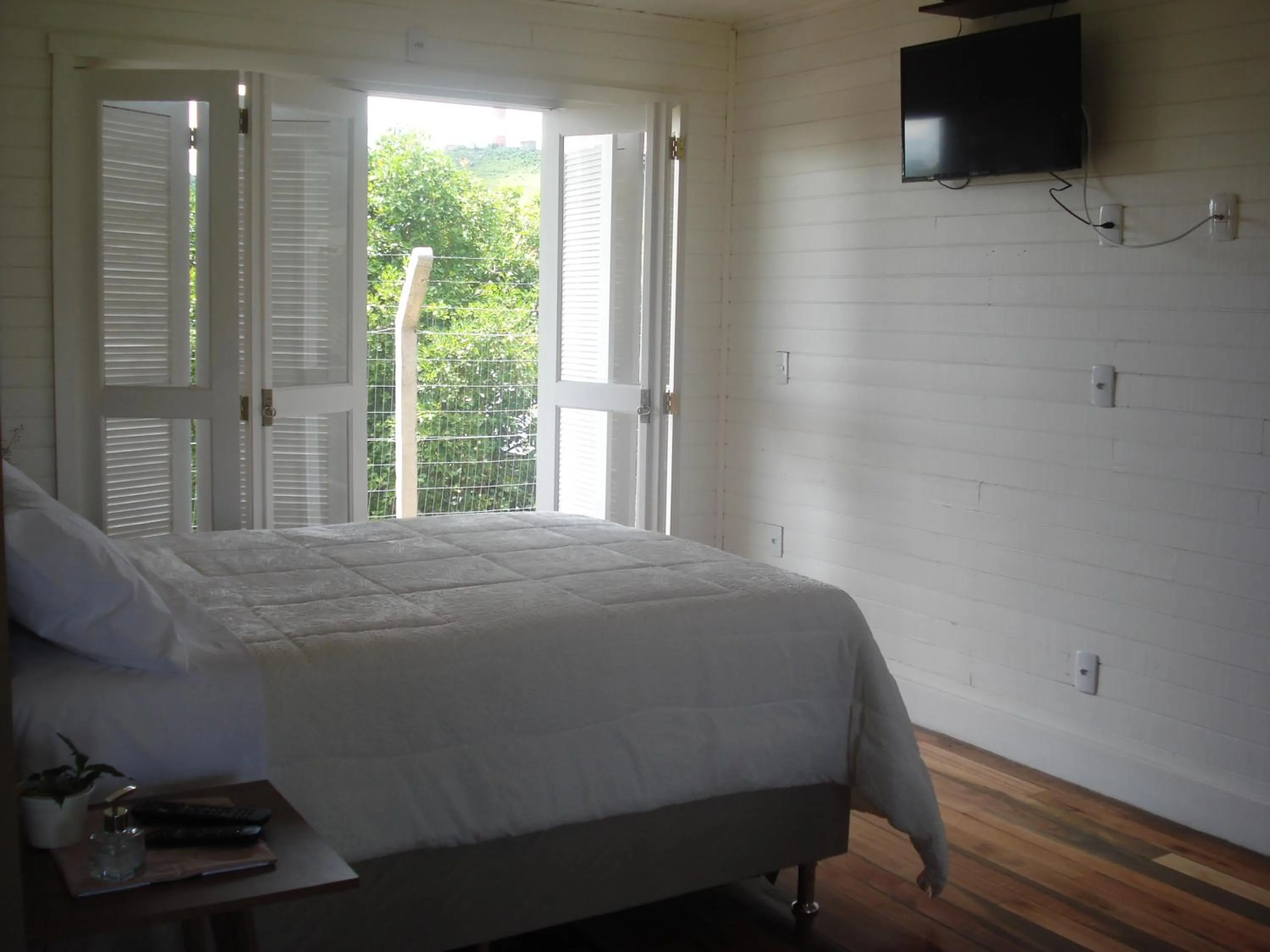 Bedroom, Bed in Pousada Toscana Cambará