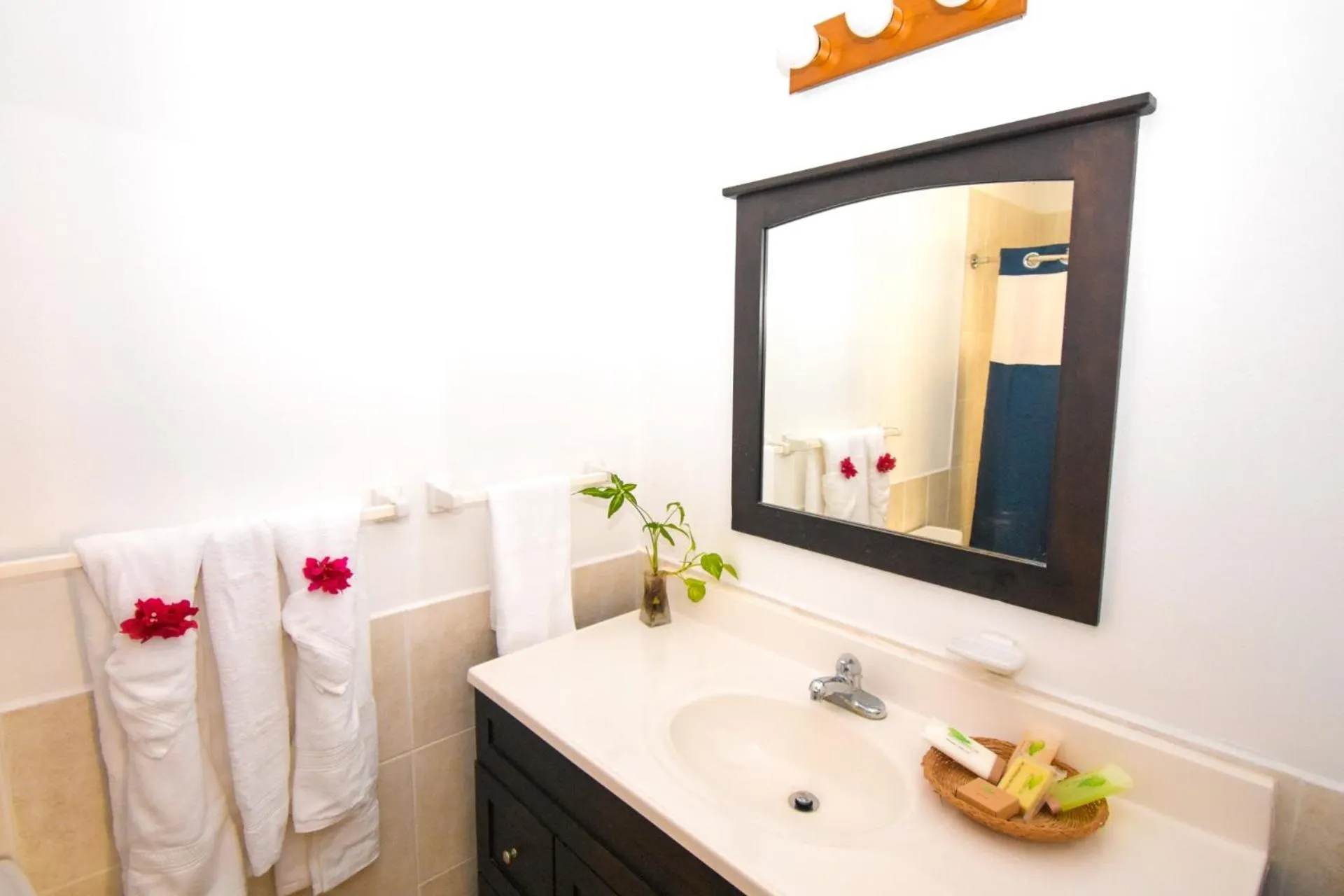 Lord Nelson Hotel & Residences