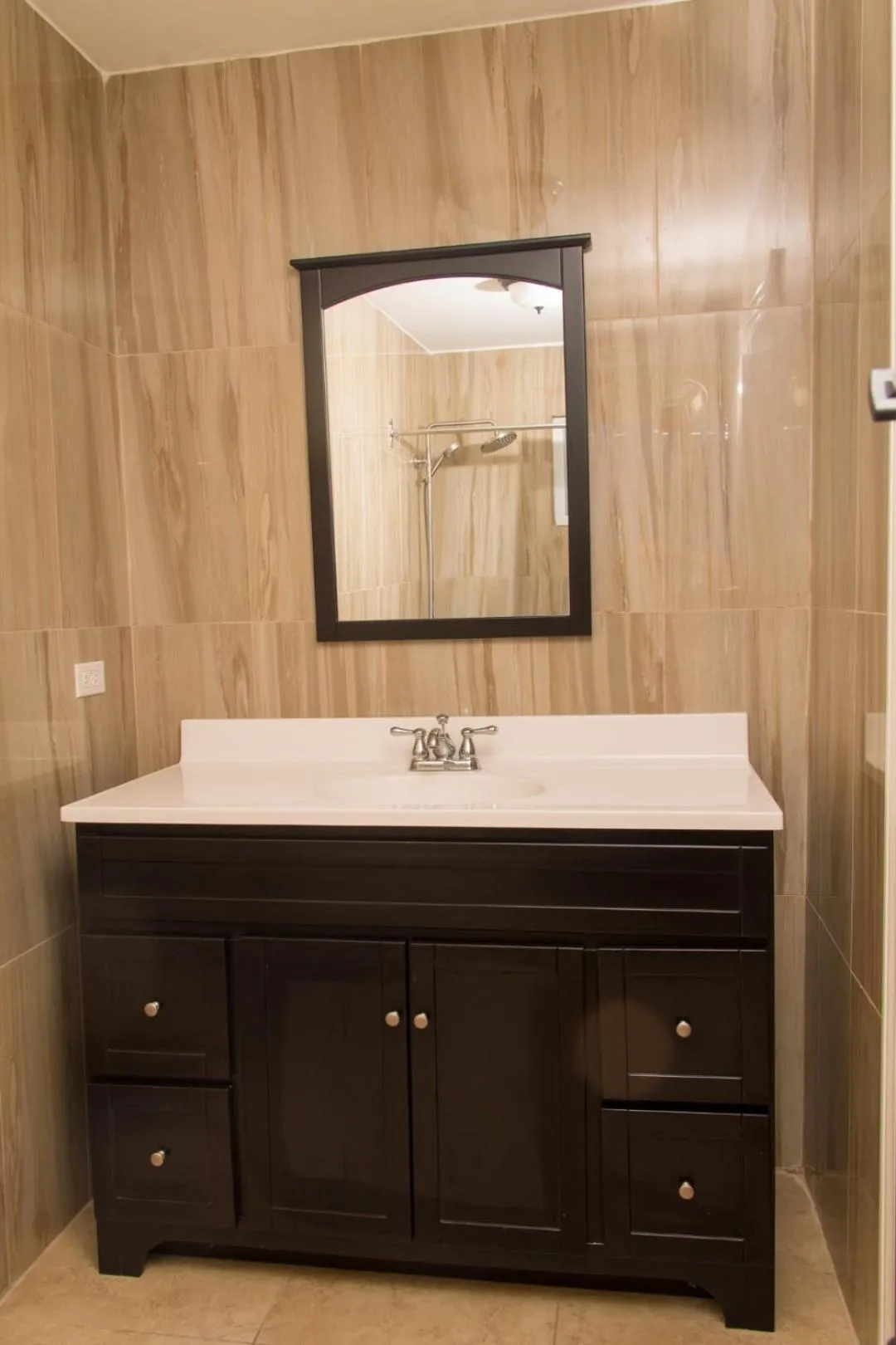 Bathroom in Lord Nelson Hotel & Residences