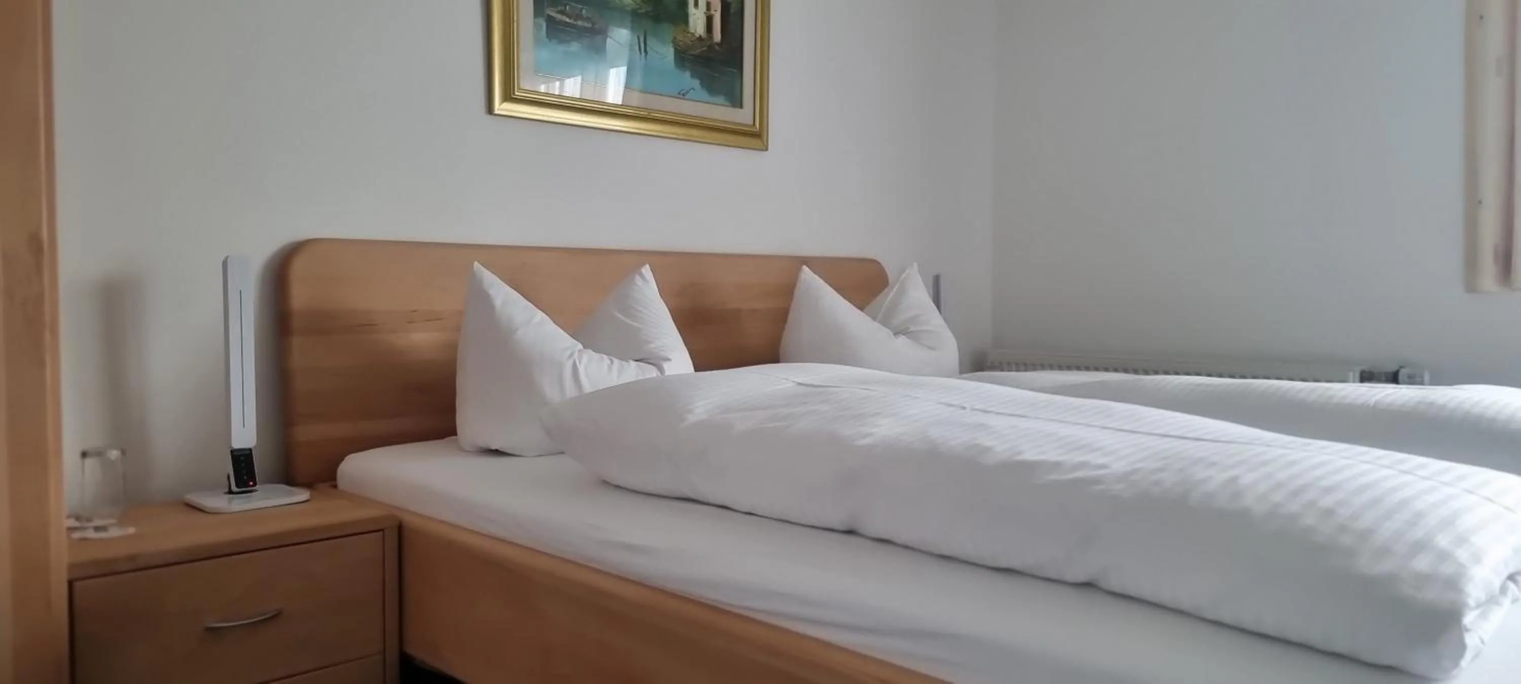 Bed in Hotel Seehalde