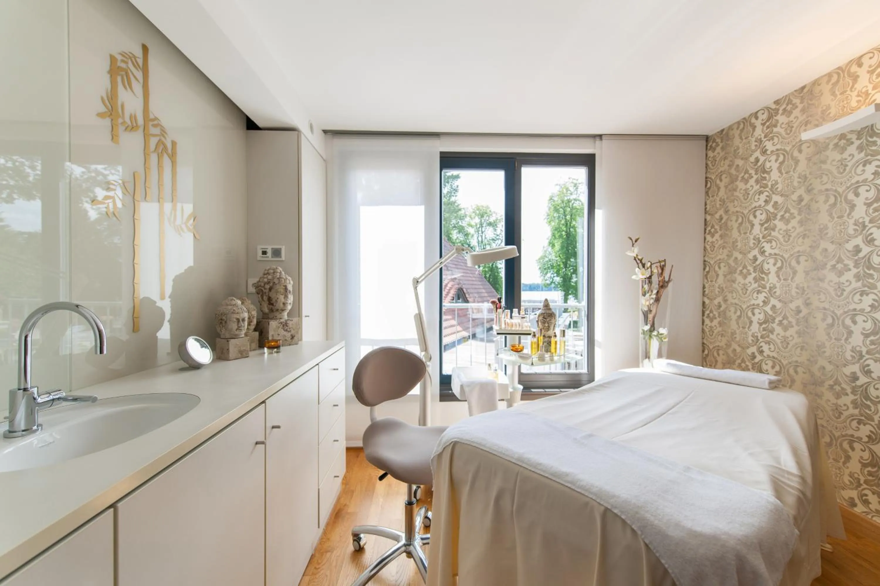 Swimming pool in Hotel Esplanade Resort & Spa - Adults Only