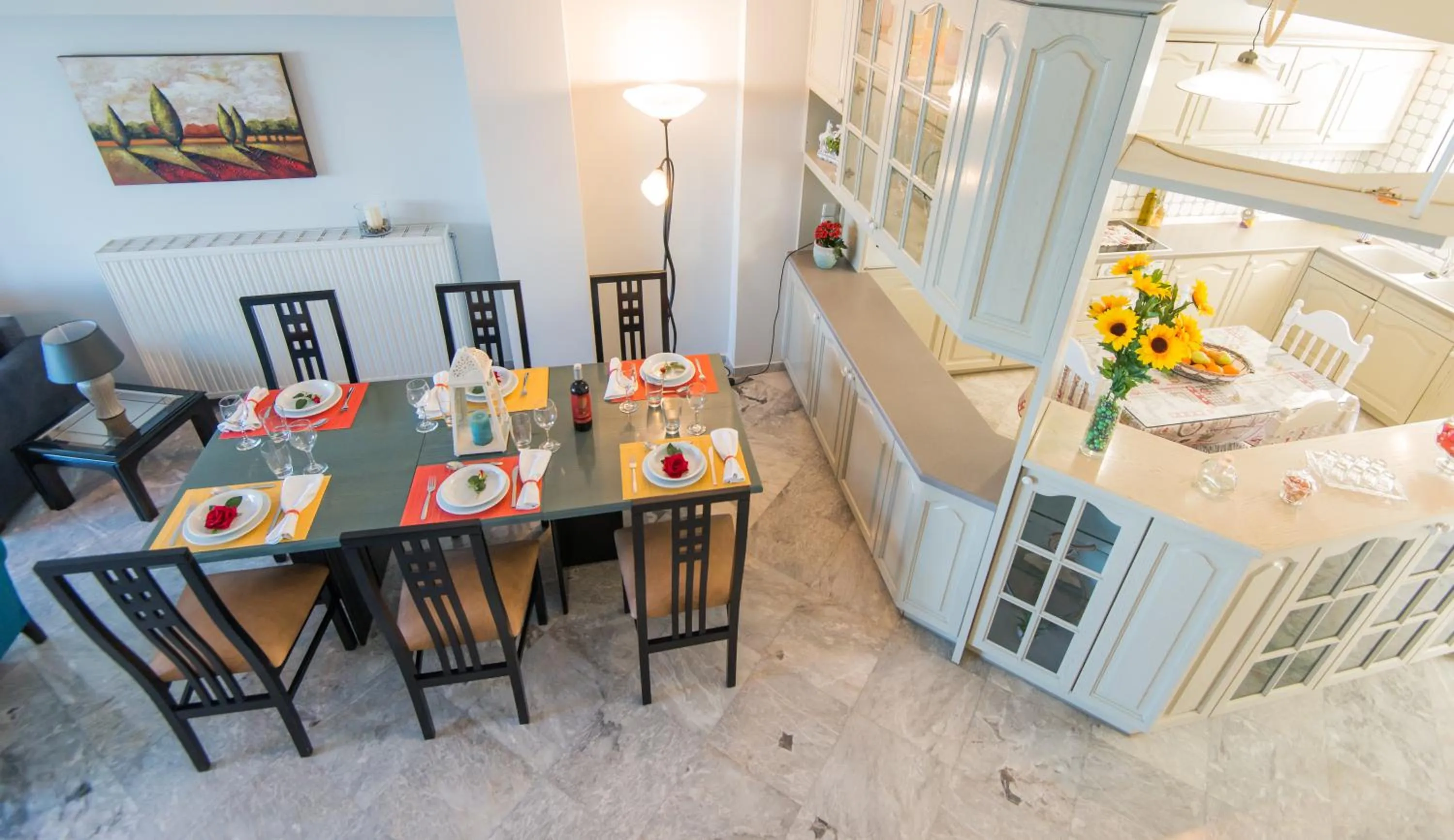 Kitchen or kitchenette in Birais Beach Studios