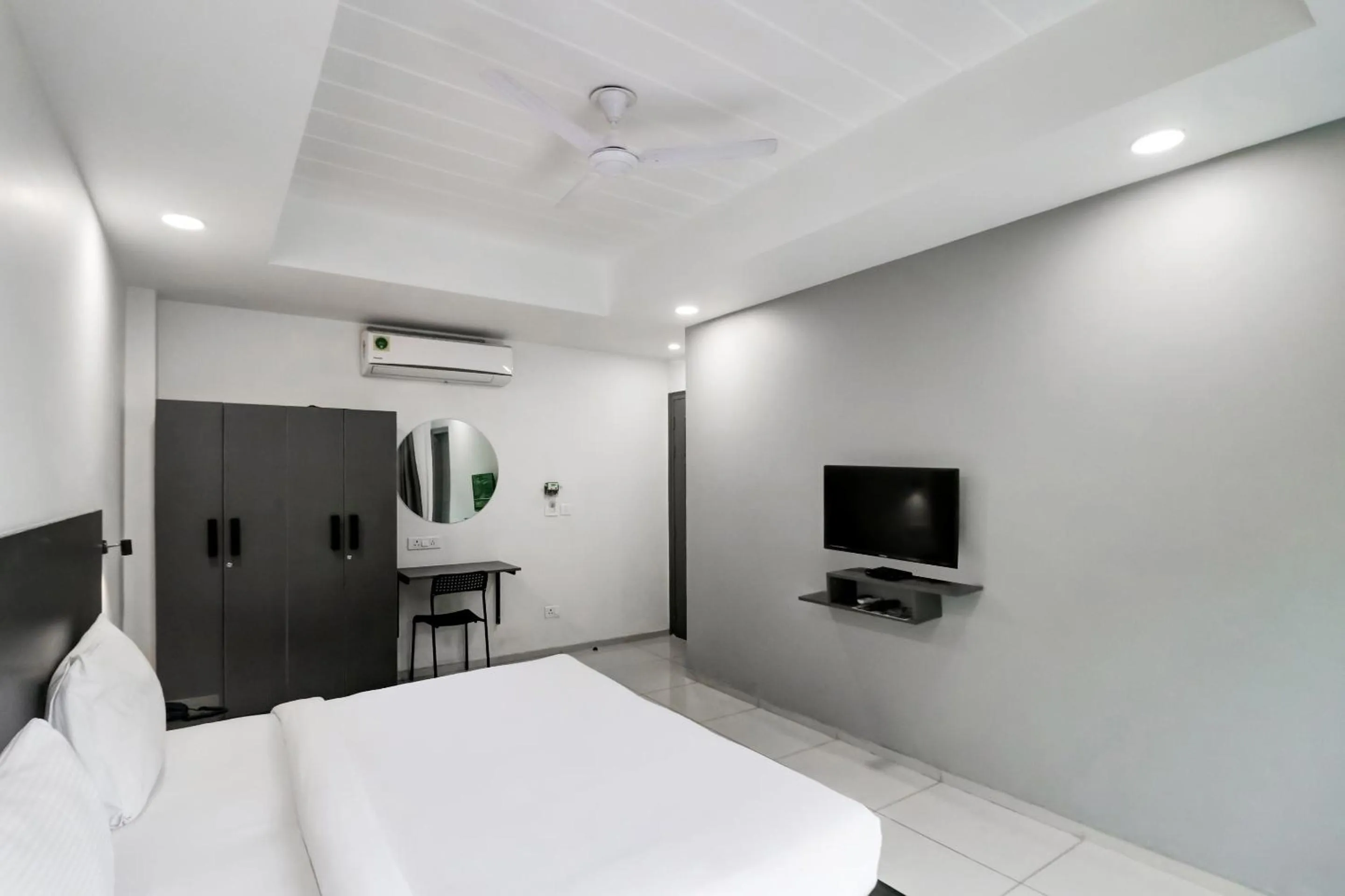 Bedroom in Townhouse South City 2 Sector 49 Gurgaon