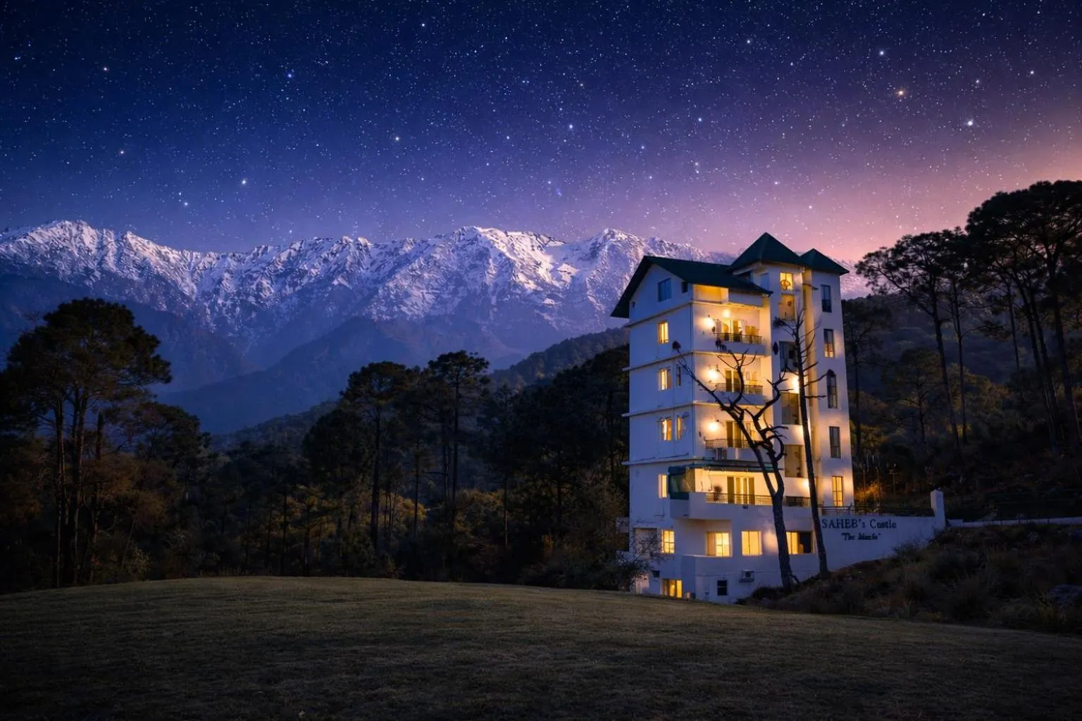 Property building in Hotel Saheb's Castle - Best Mountain View & Jacuzzi Suites, McLeodganj