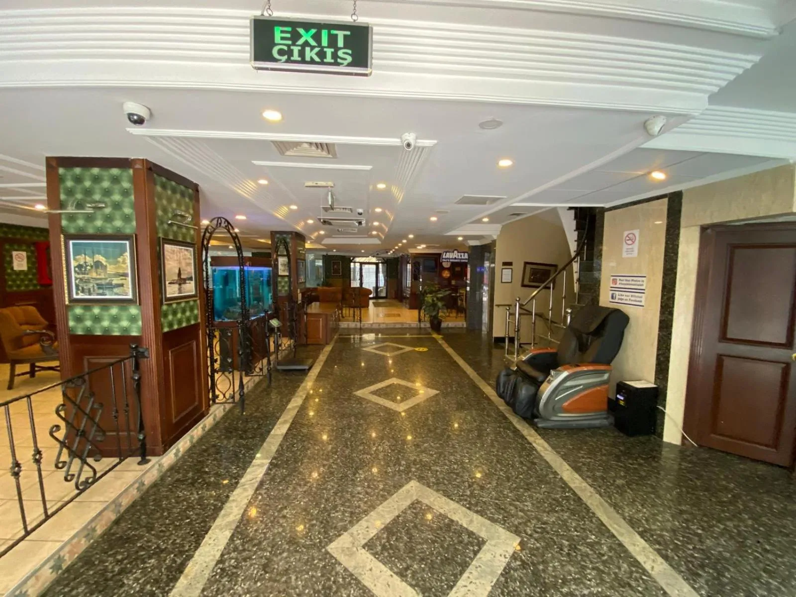 Lobby or reception in Hotel Büyük Levent