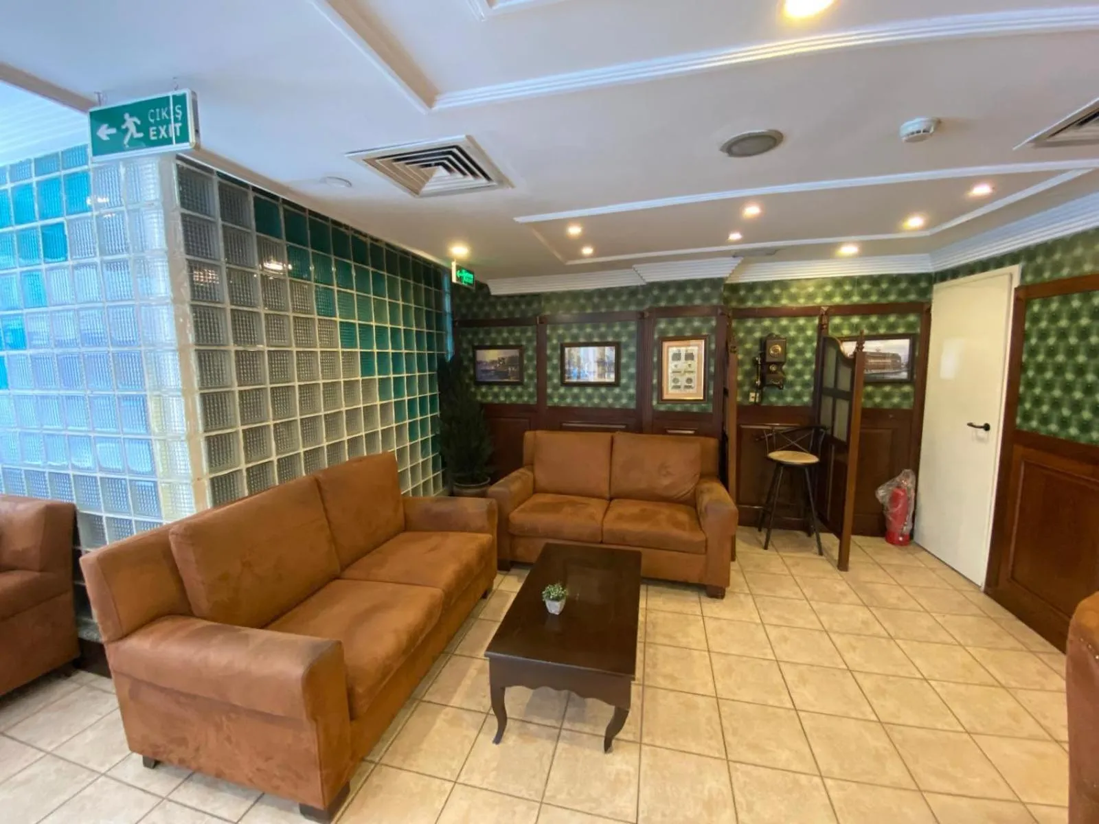 Lobby or reception in Hotel Büyük Levent