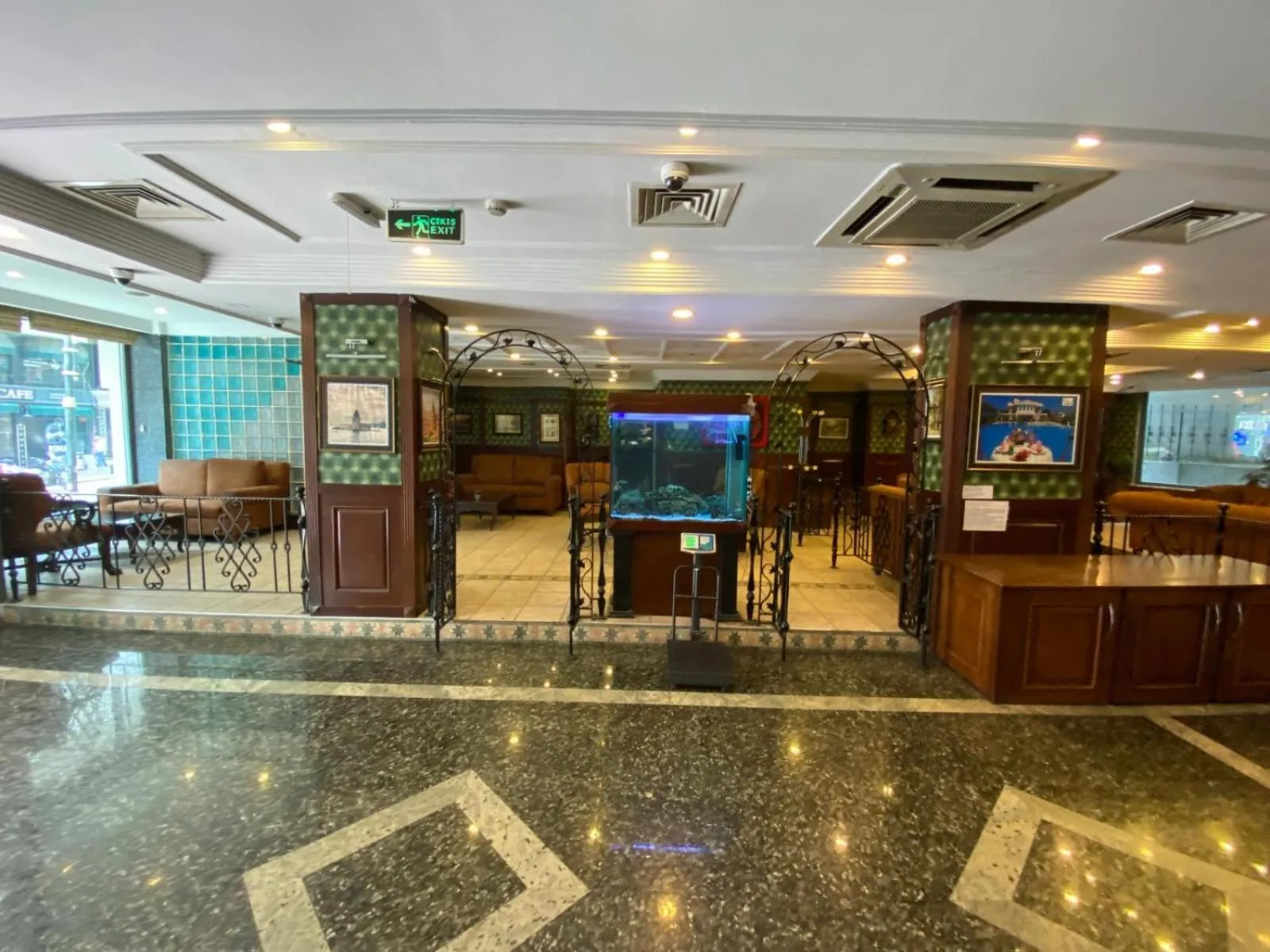 Lobby or reception in Hotel Büyük Levent
