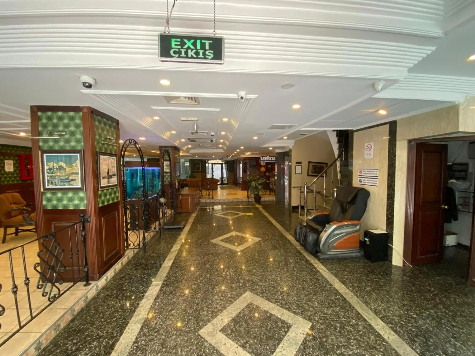 Lobby or reception in Hotel Büyük Levent