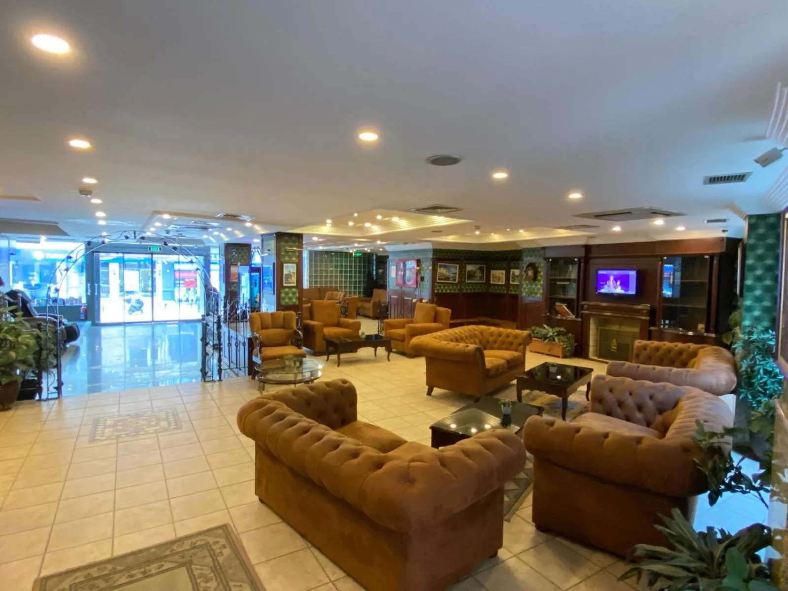 Lobby or reception in Hotel Büyük Levent