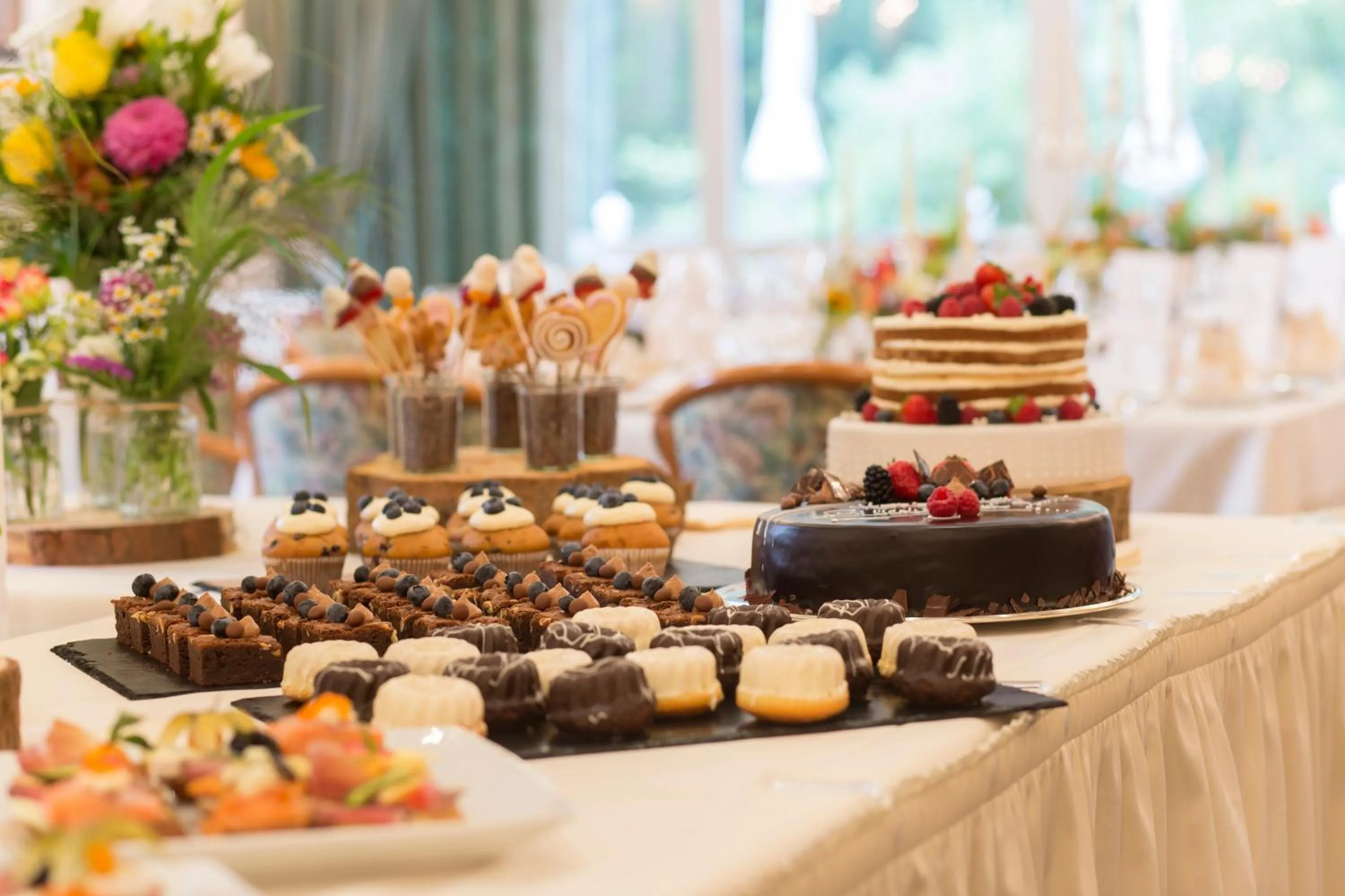 Food and drinks in Hotel am Badersee