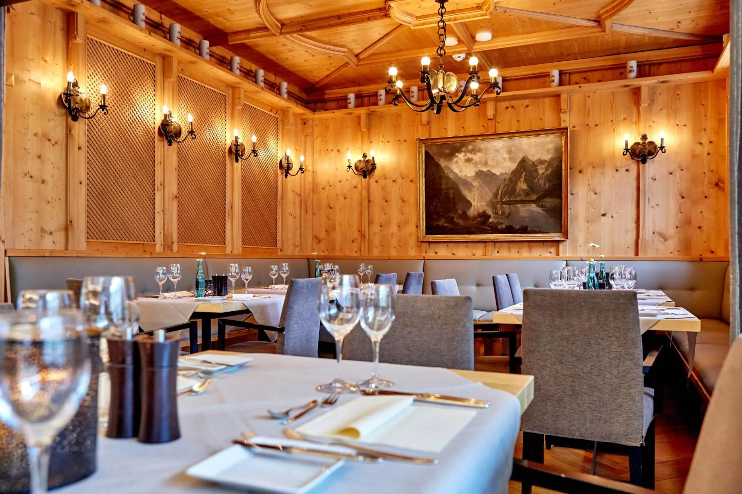 Restaurant/places to eat in Hotel am Badersee