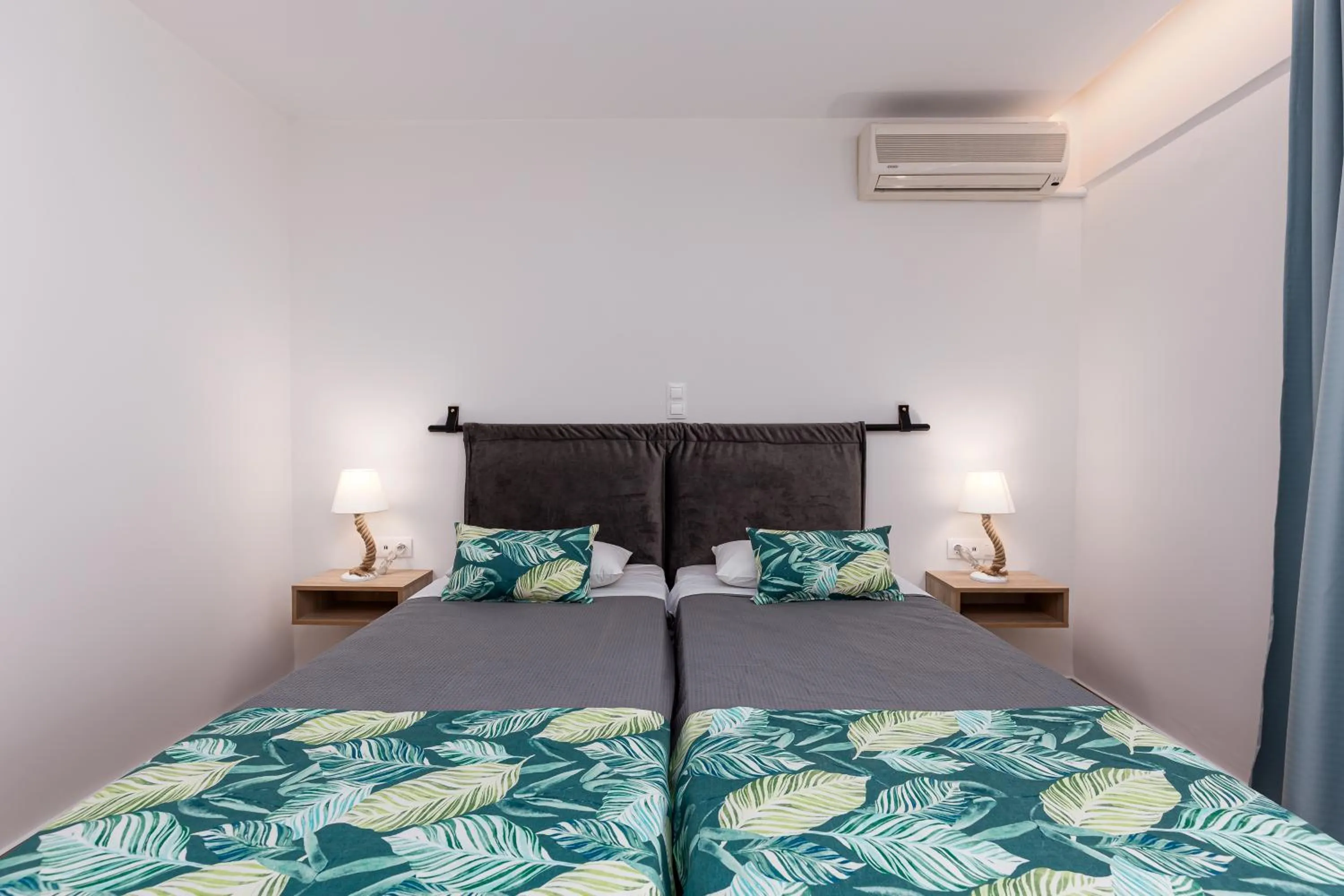 Bed in Sirocco Hotel