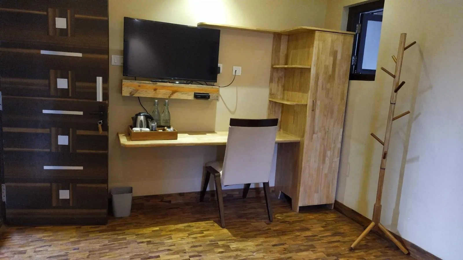 TV and multimedia in COTTAGES BY THE CREEK.