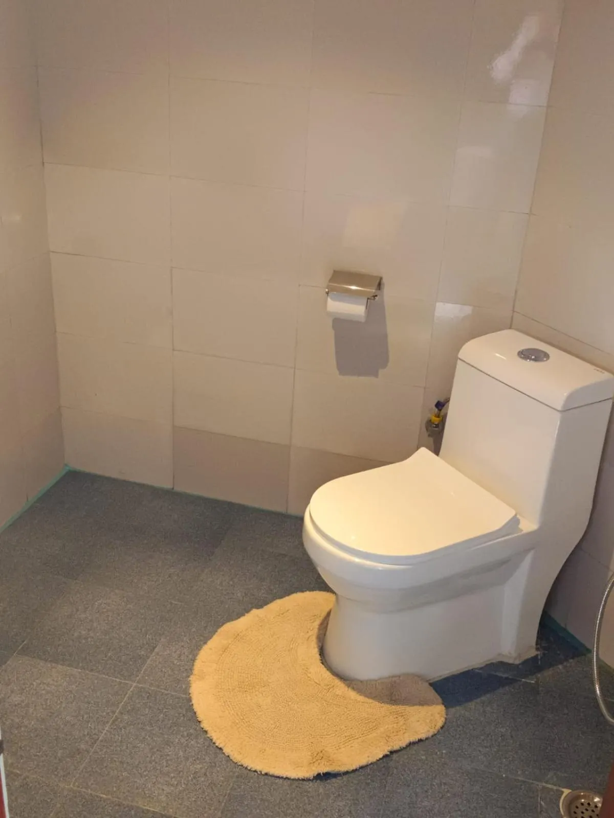 Bathroom in COTTAGES BY THE CREEK.
