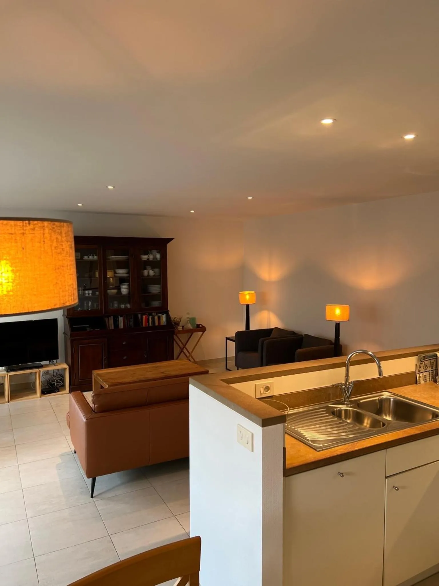 Two bedroom apartment - 50 meters from beach and KYC