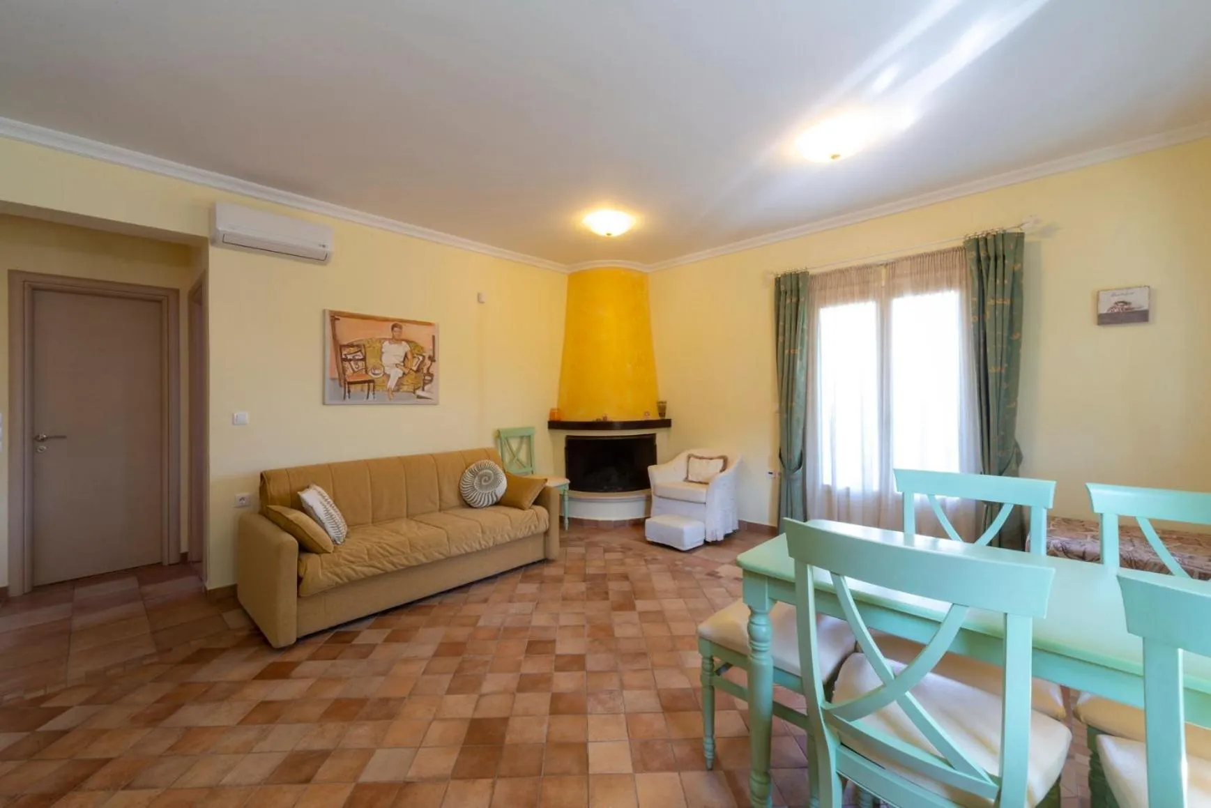 Living room in Nautilus Luxury Suites