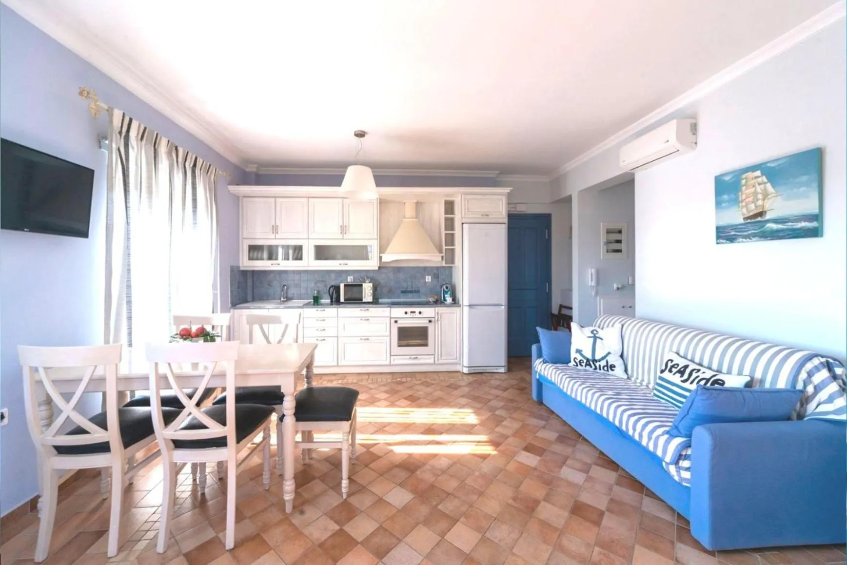 Living room in Nautilus Luxury Suites