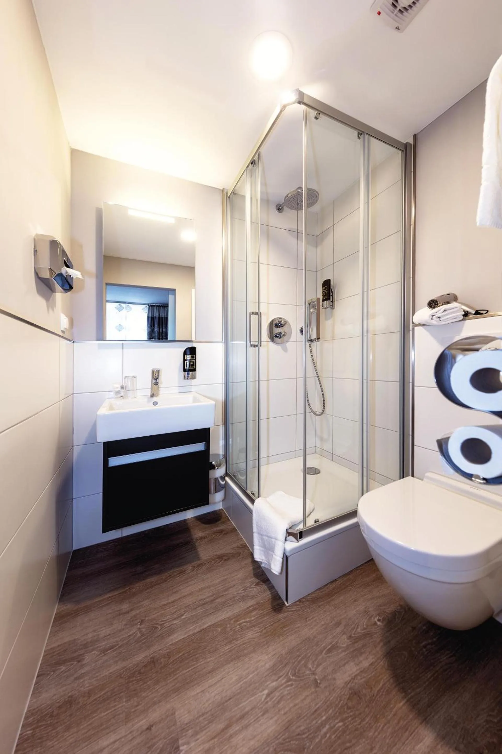 Bathroom in Gasthaus zum Ochsen
