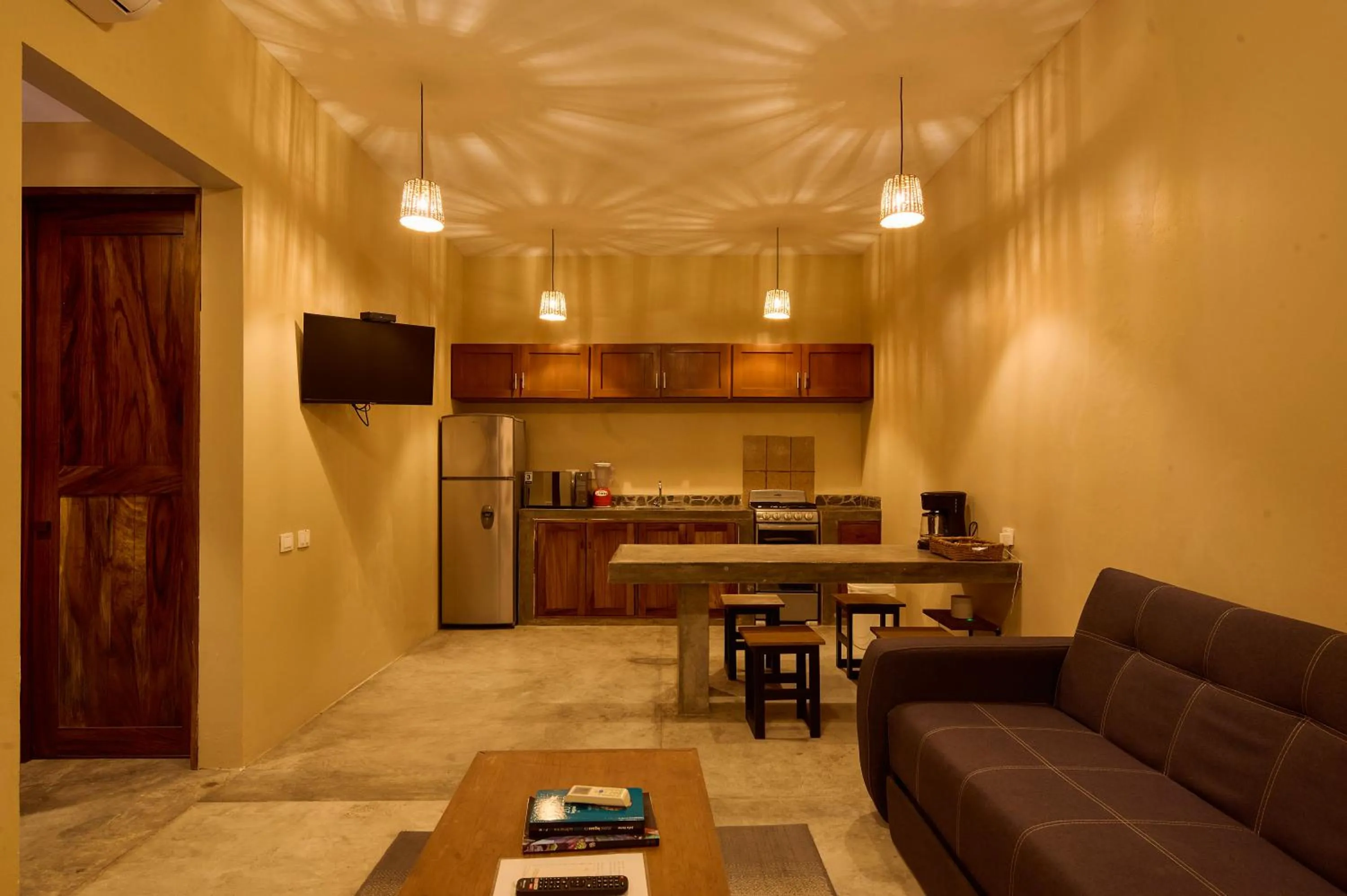 Kitchen or kitchenette in Lya Beach House