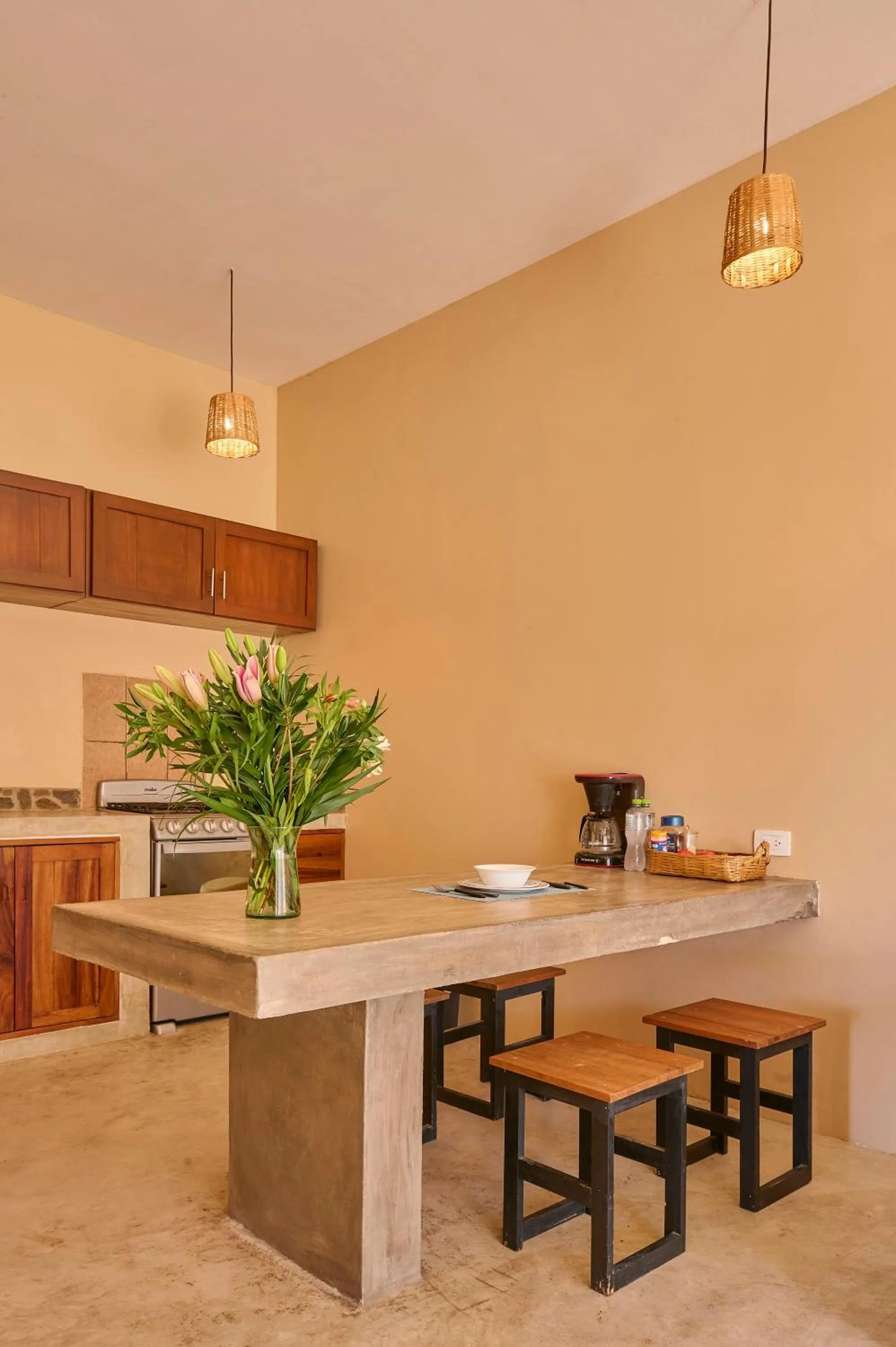 Kitchen or kitchenette in Lya Beach House