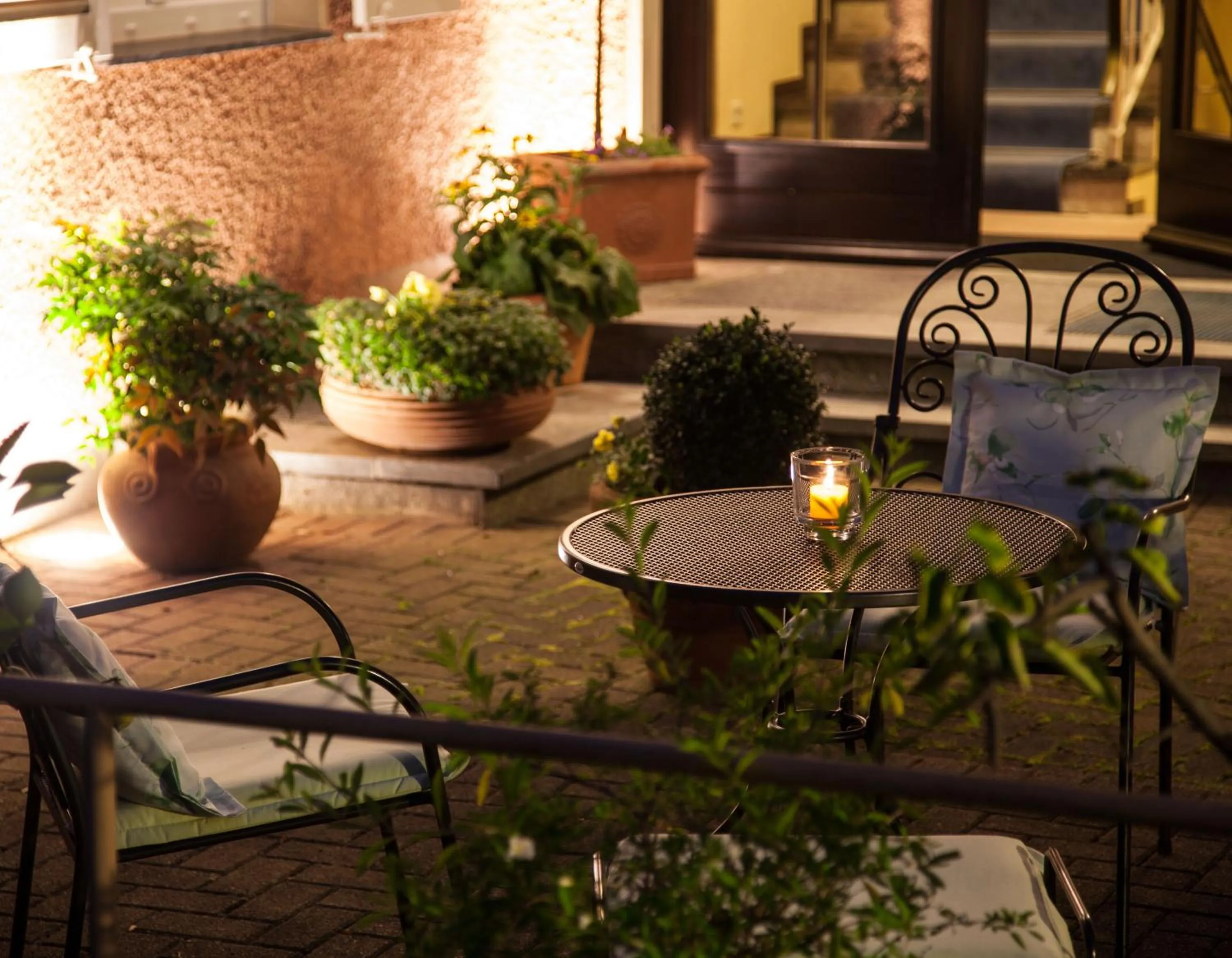 Facade/entrance in Hotel Morgensonne