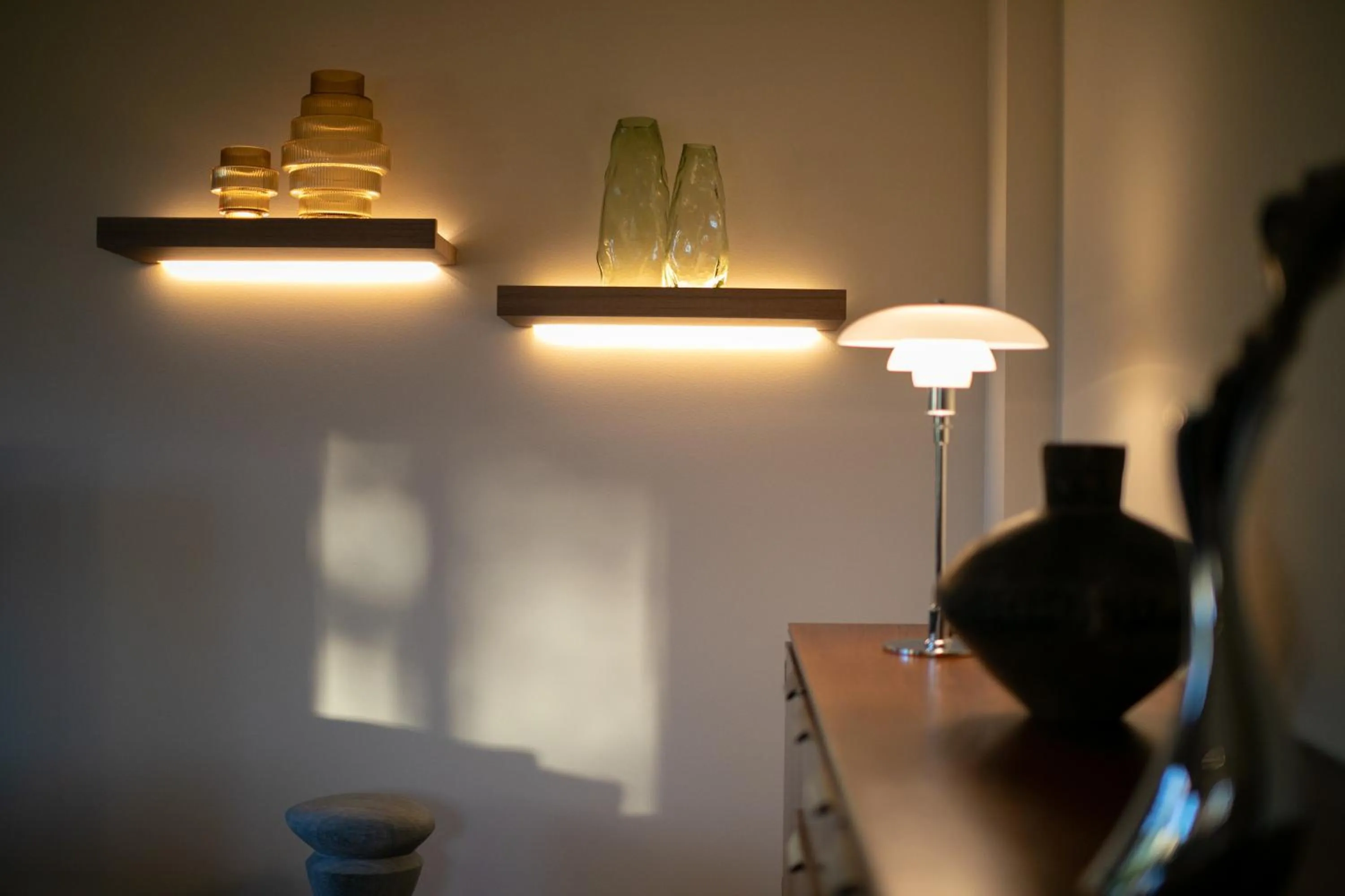 Decorative detail in Saigakukan