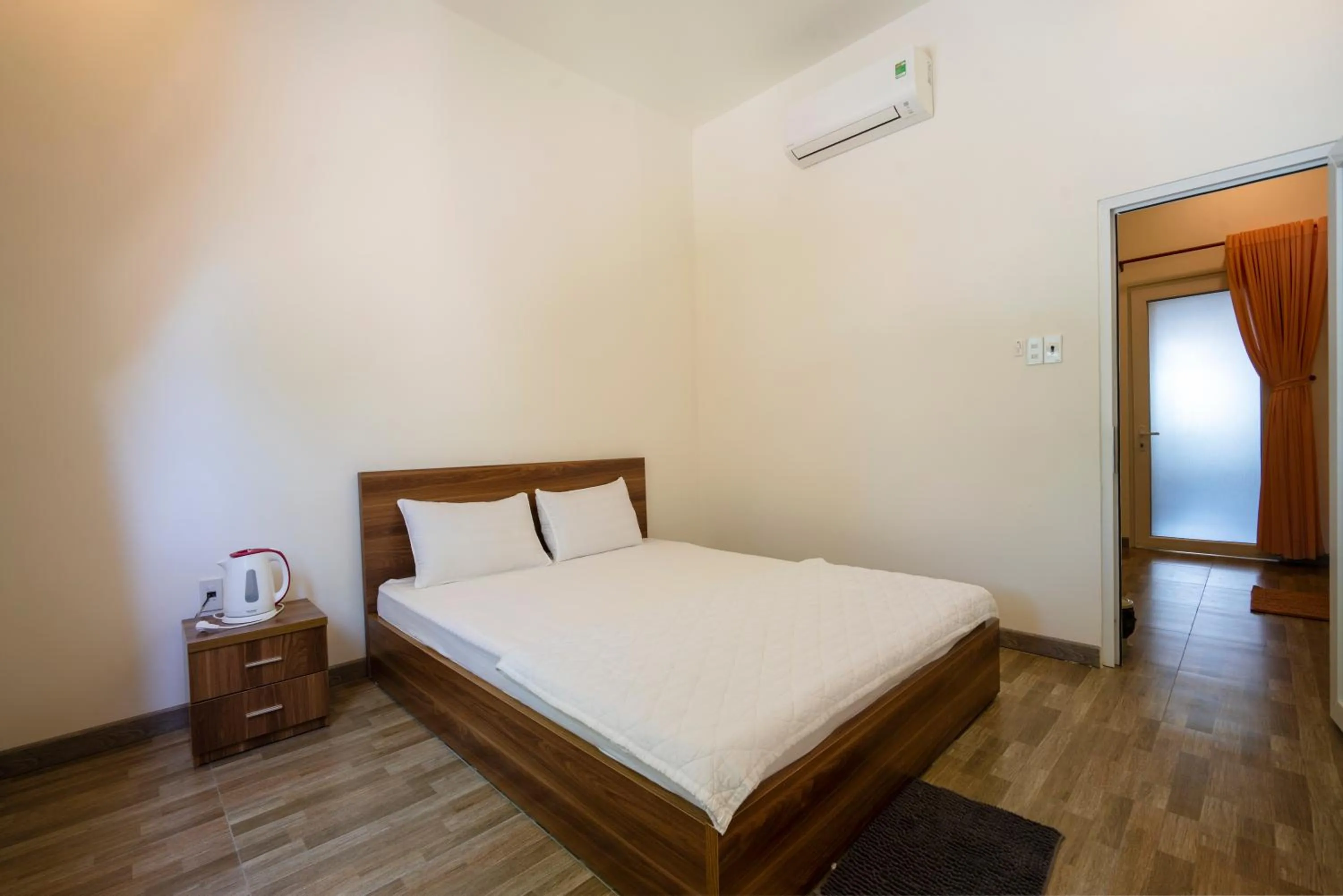 Bed in Phú Quốc Hotel