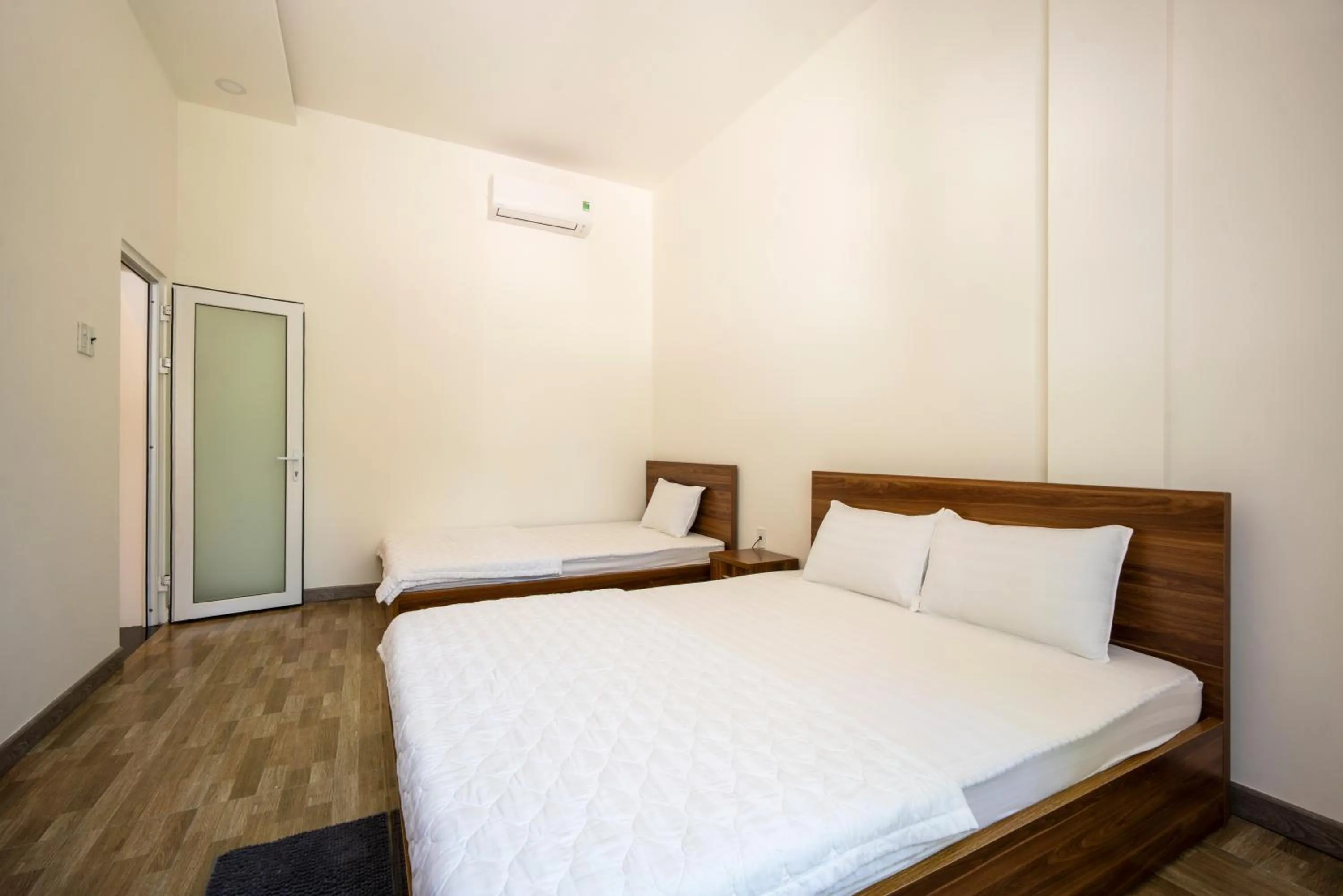 Bed in Phú Quốc Hotel